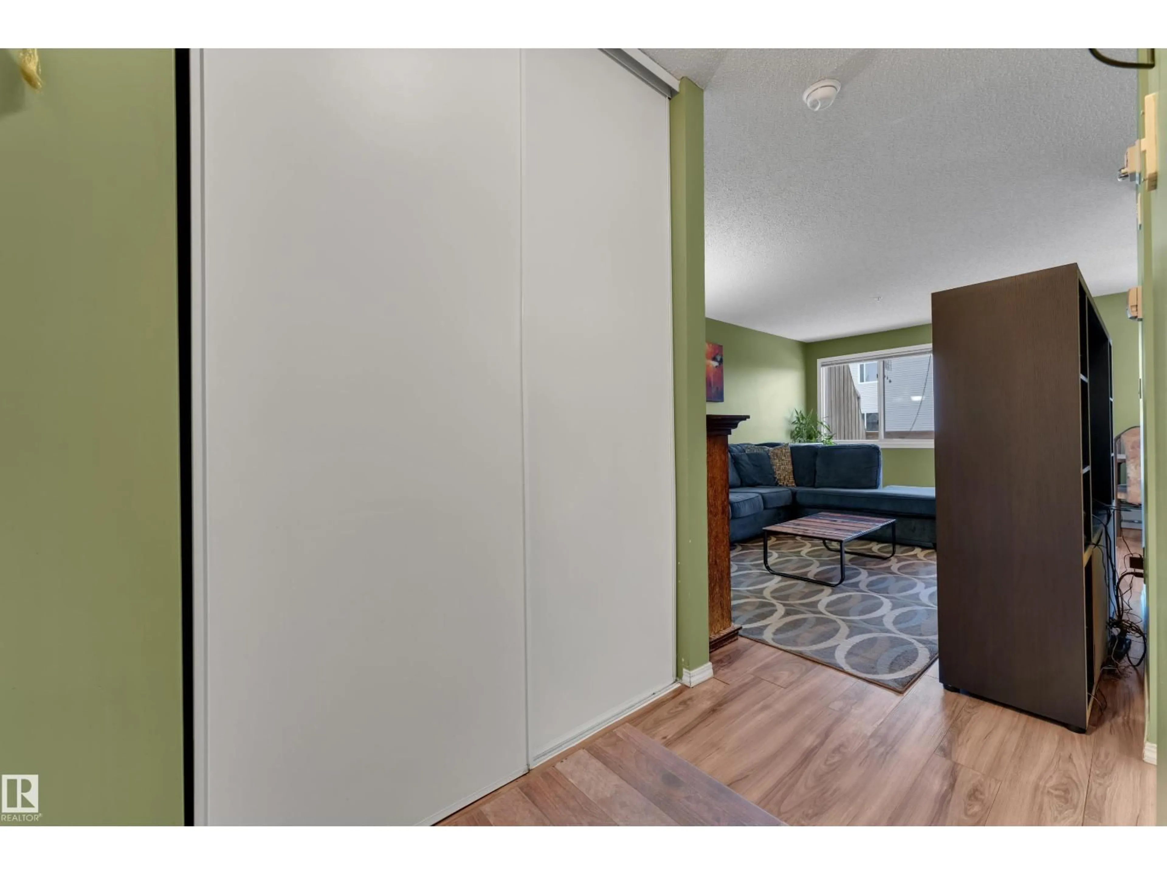 Unknown for 105 - 207 MCKENNEY AVE, St. Albert Alberta T8N2Y2