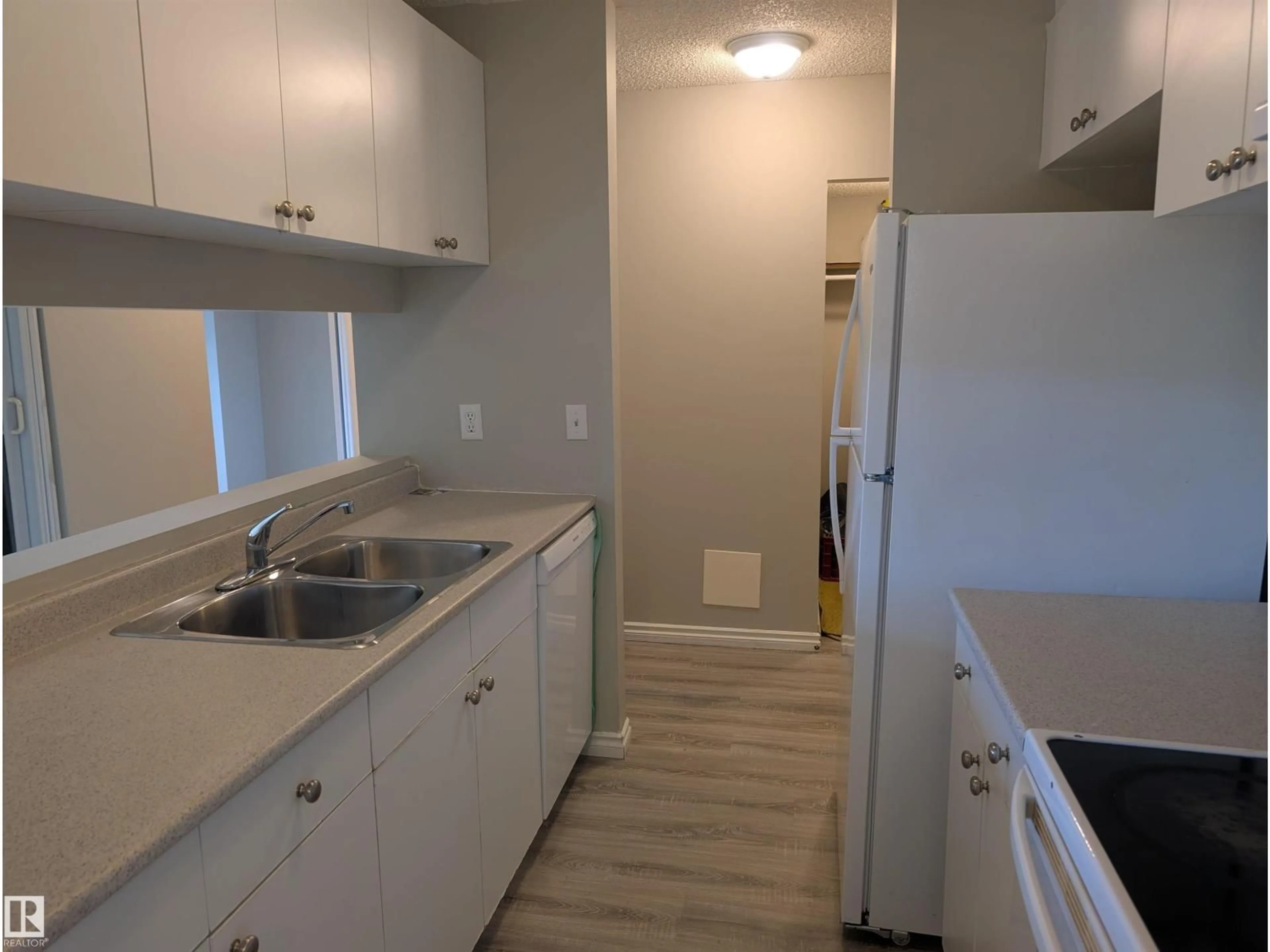 Standard kitchen, unknown for #110 - 5065 31 AV, Edmonton Alberta T6L6S5