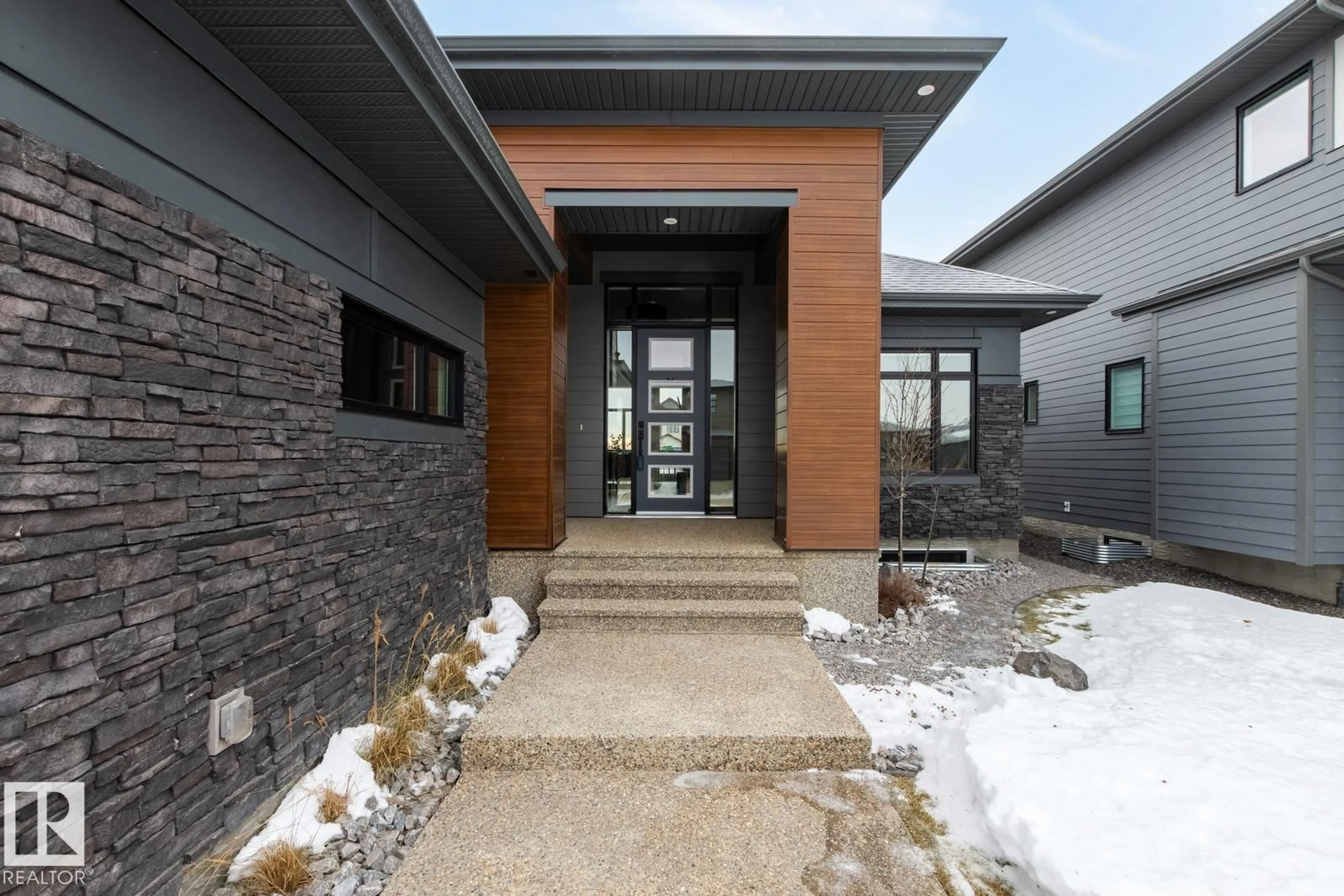 Unknown for 4832 KNIGHT CR, Edmonton Alberta T6W5A2