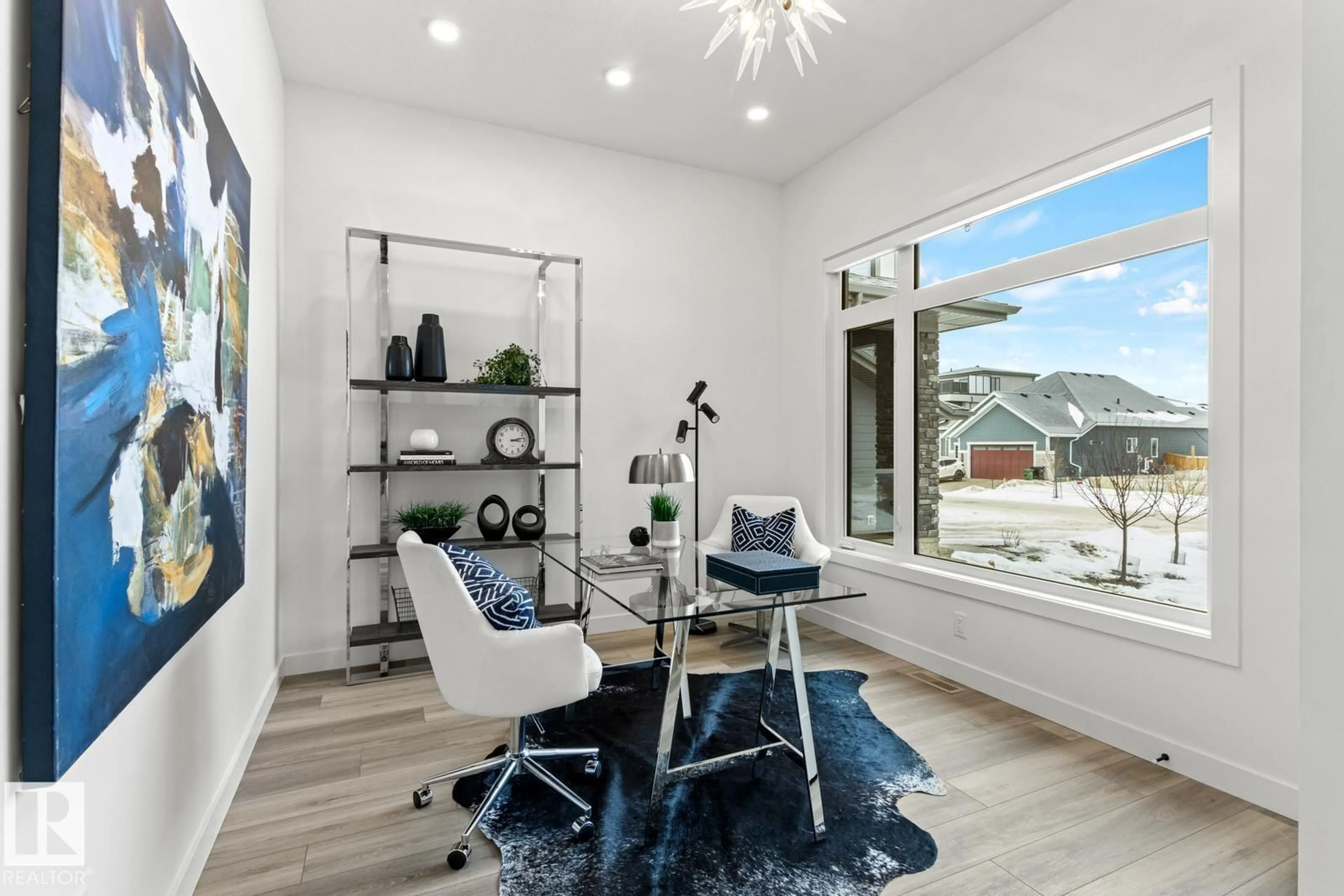 A pic of a room for 4832 KNIGHT CR, Edmonton Alberta T6W5A2