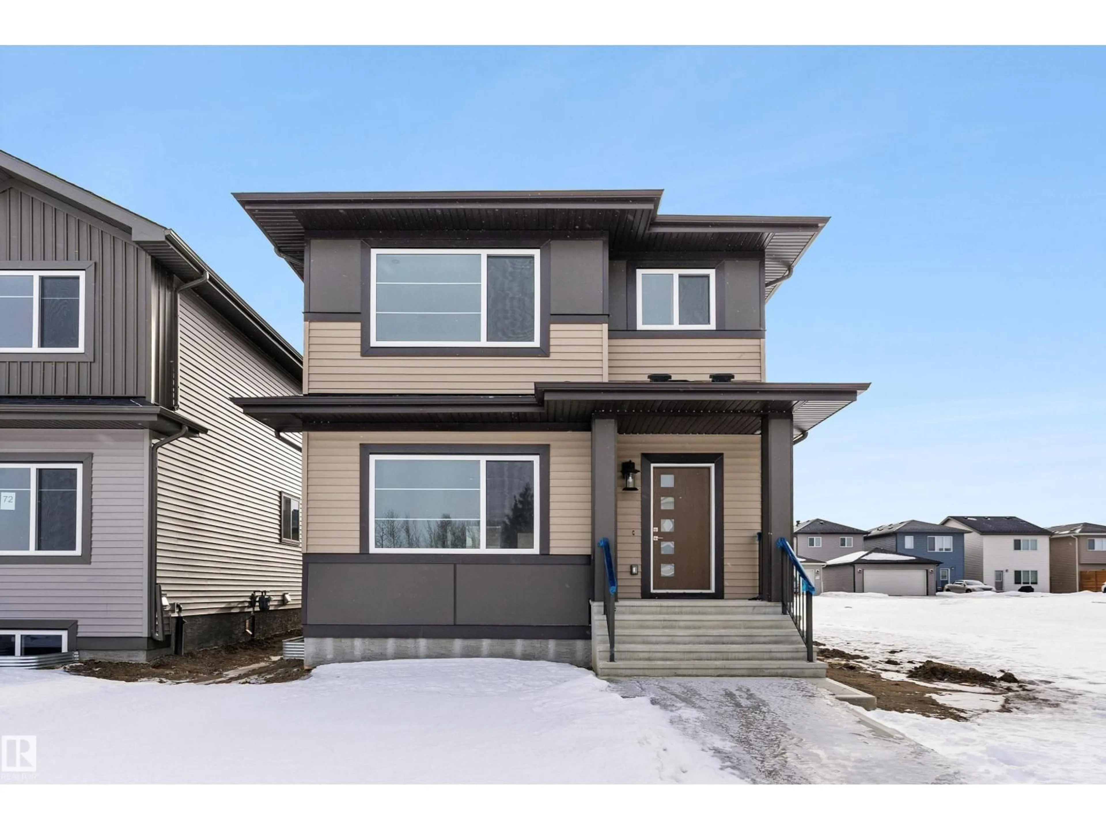 Home with vinyl exterior material, street for 70 PATRIOT WY, Spruce Grove Alberta T7X4E8