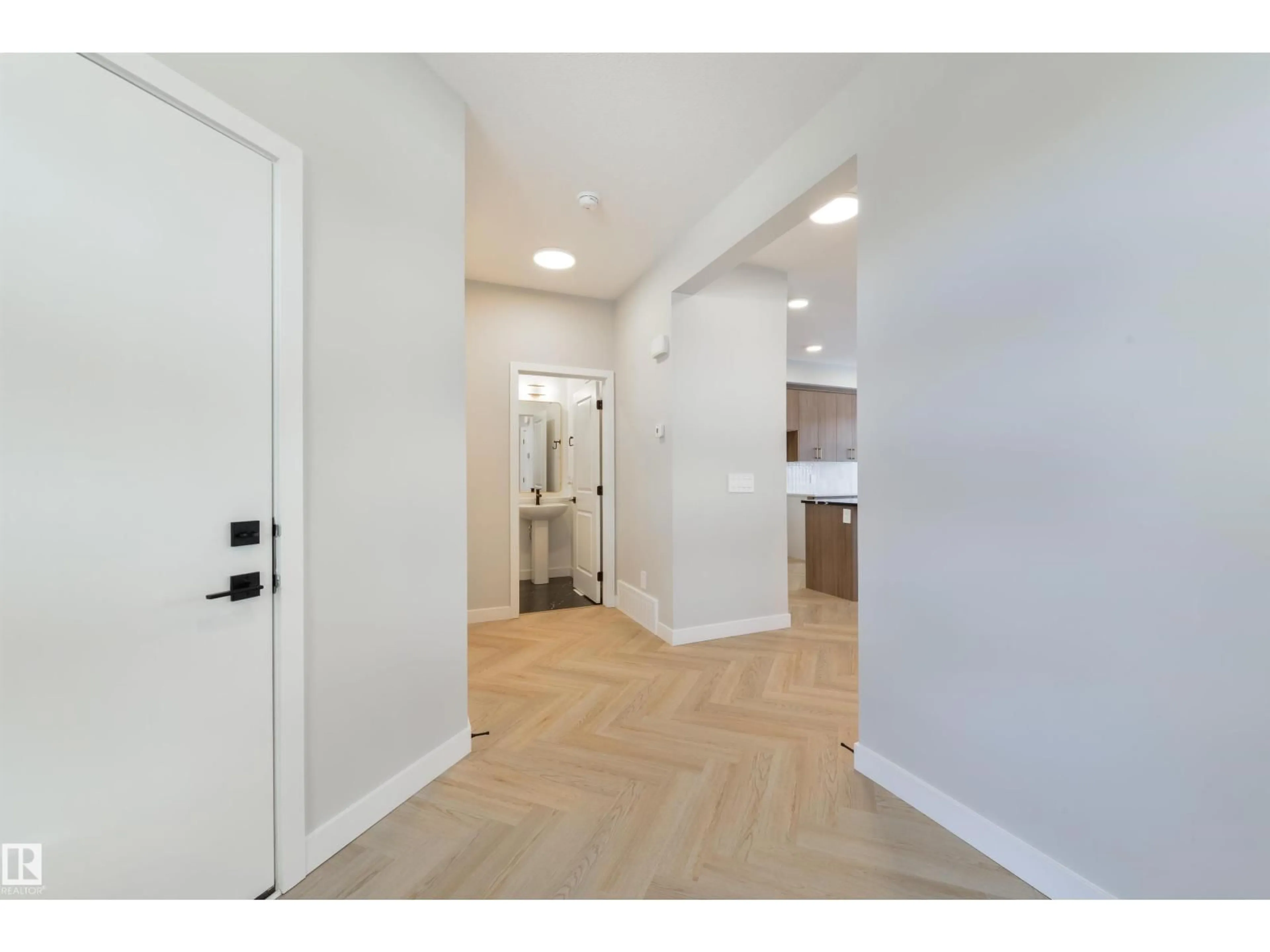 Indoor entryway for 13 COBBLESTONE GA, Spruce Grove Alberta T7X4E4