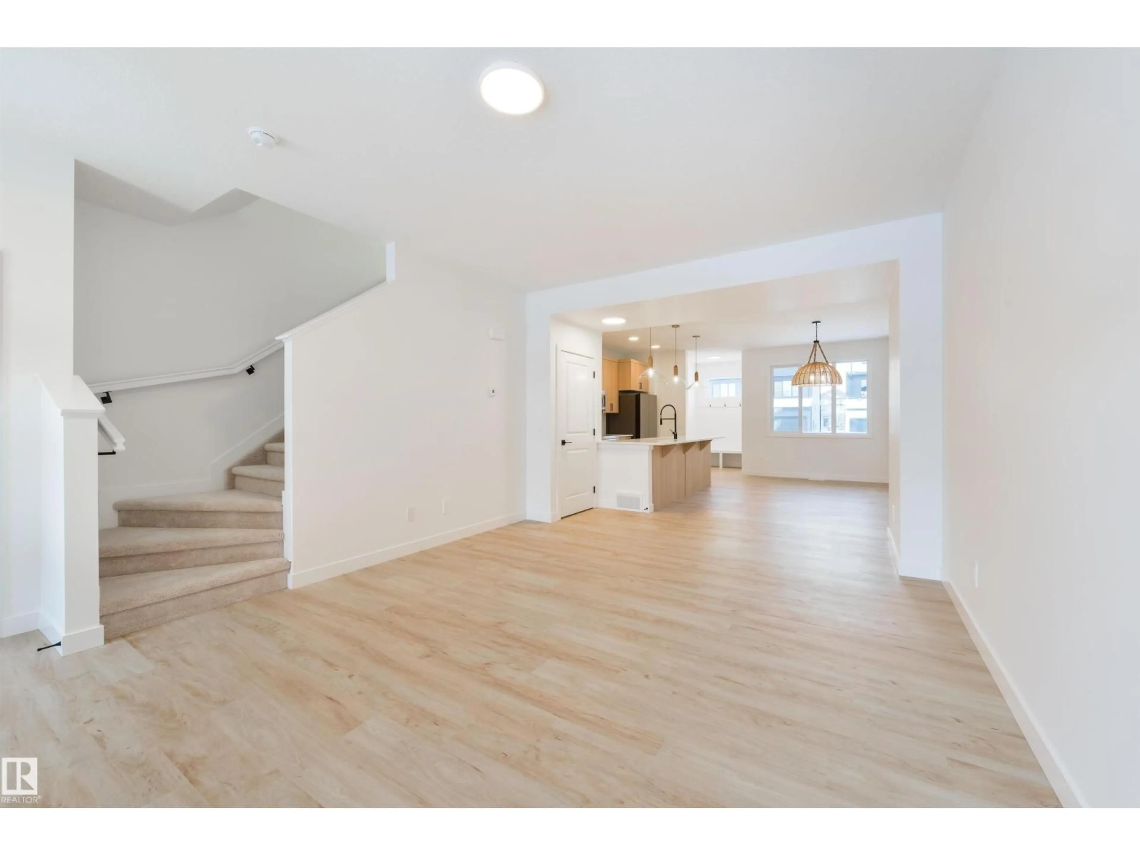 Unknown for 15 COBBLESTONE GA, Spruce Grove Alberta T7X4E4