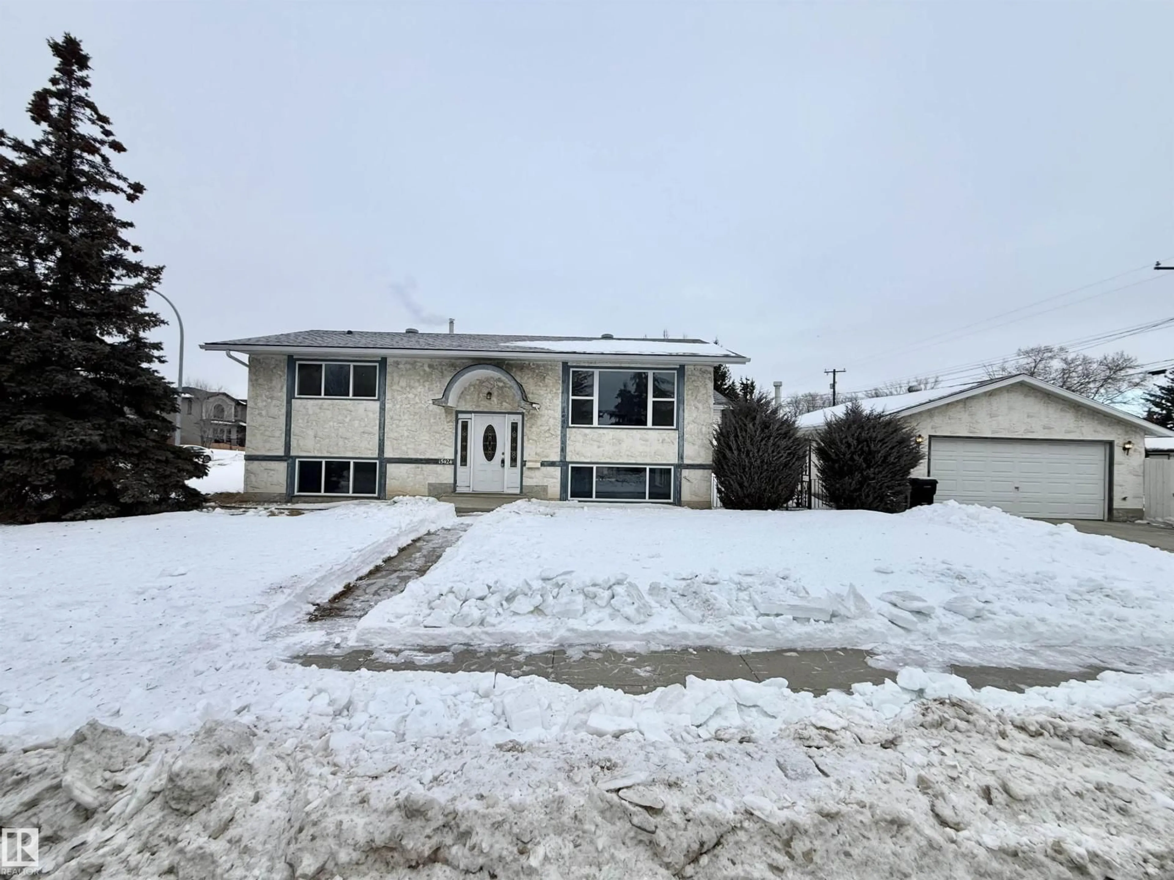 Unknown for NW - 15424 99 AV, Edmonton Alberta T5P4K5