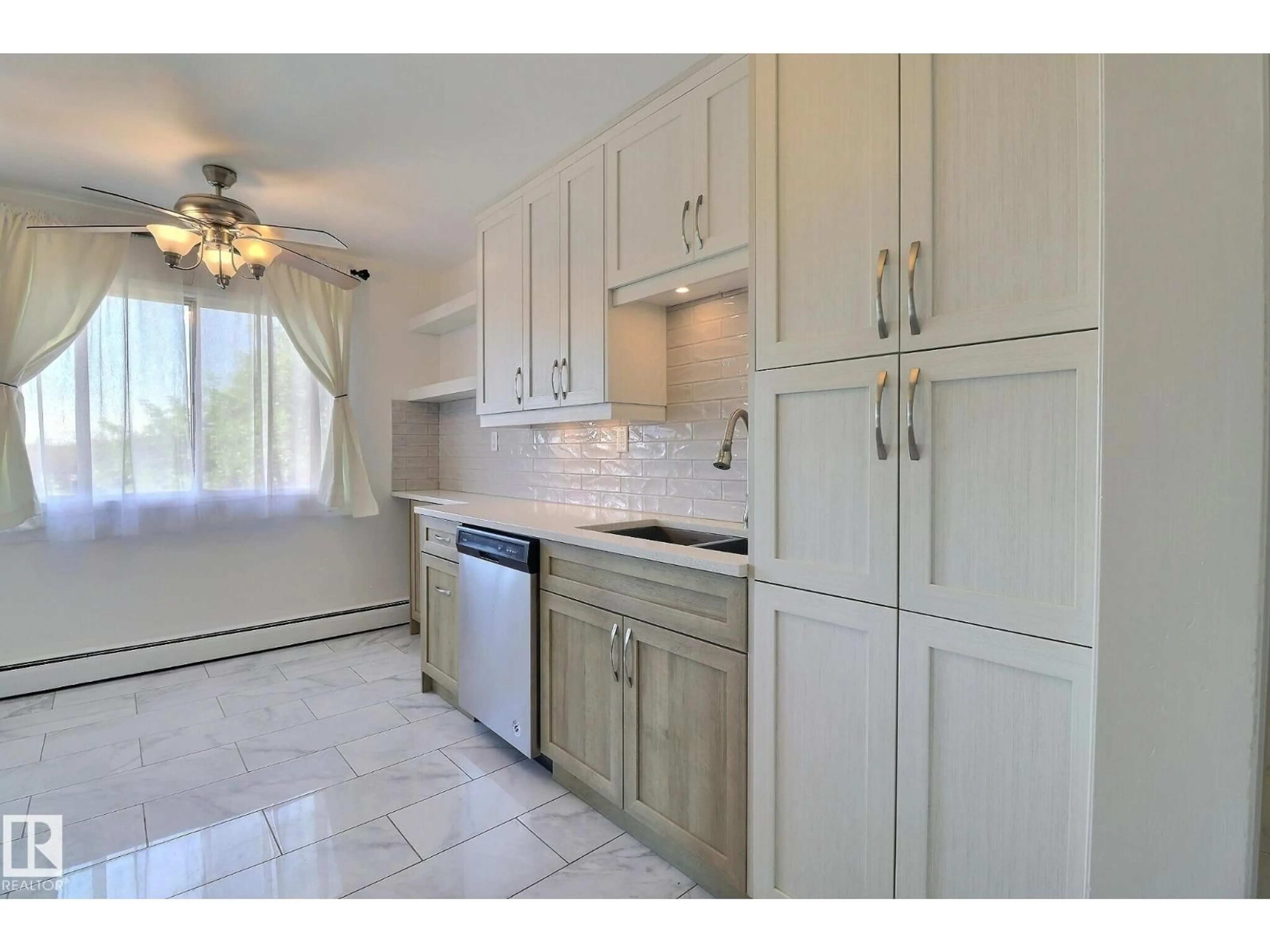 Standard kitchen, ceramic/tile floor for #304 - 11907 81 ST, Edmonton Alberta T5B2S7