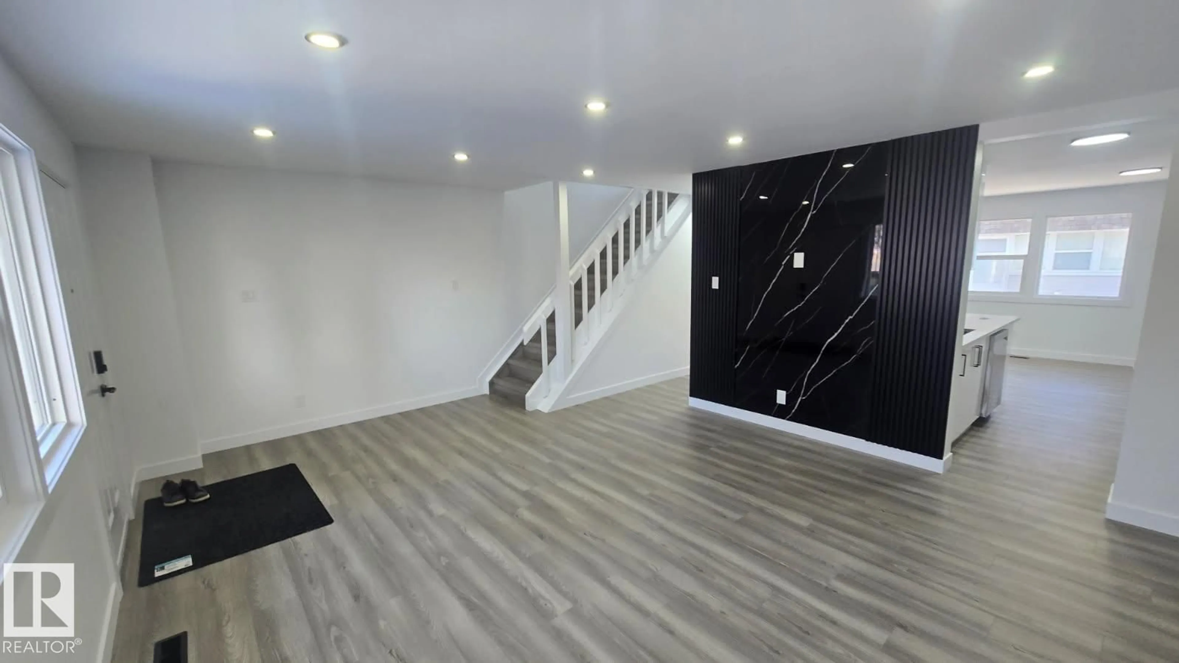 Unknown for 222 VILLAGE ON THE GREEN GR, Edmonton Alberta T5A1H2