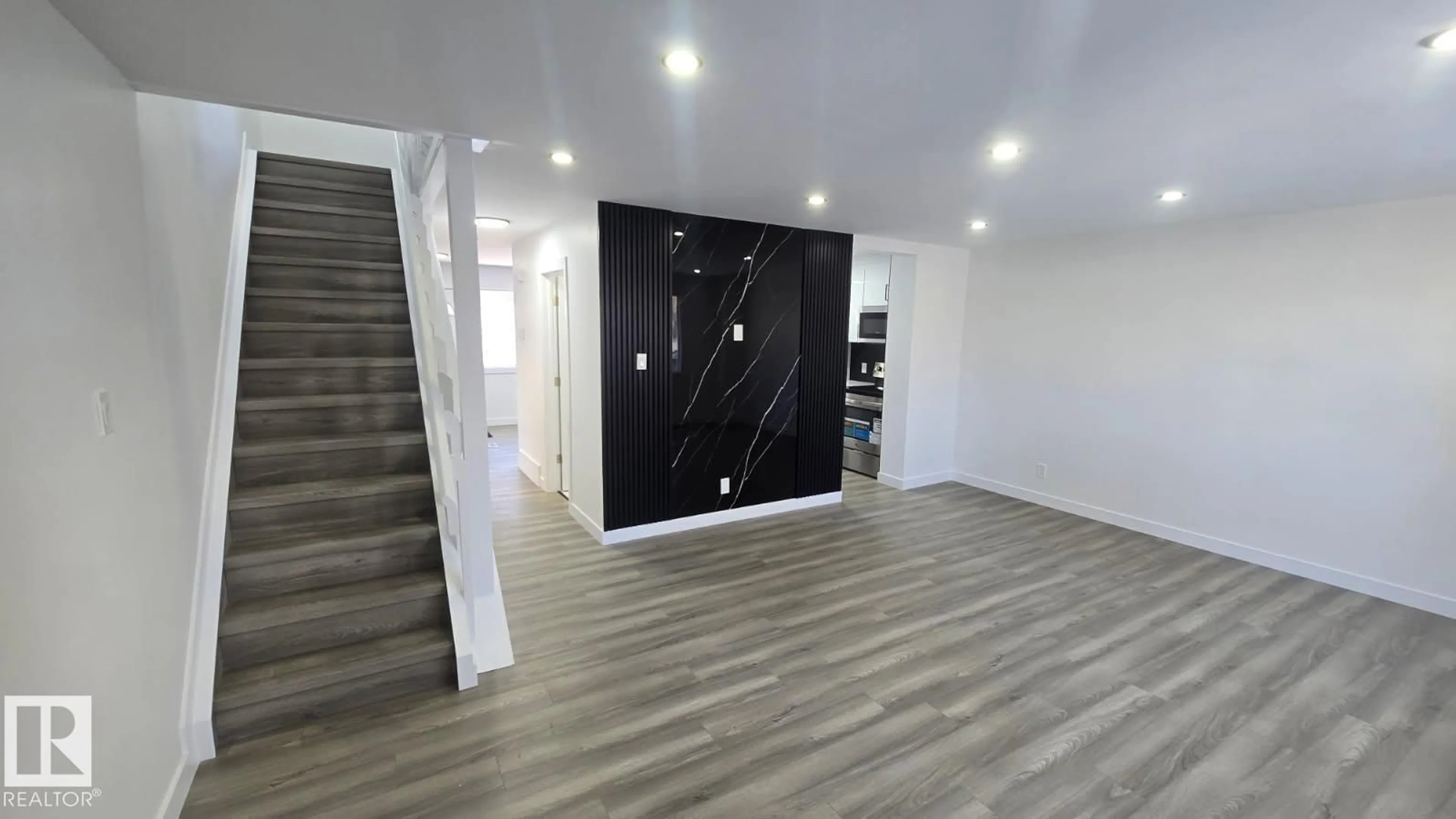 Unknown for 222 VILLAGE ON THE GREEN GR, Edmonton Alberta T5A1H2