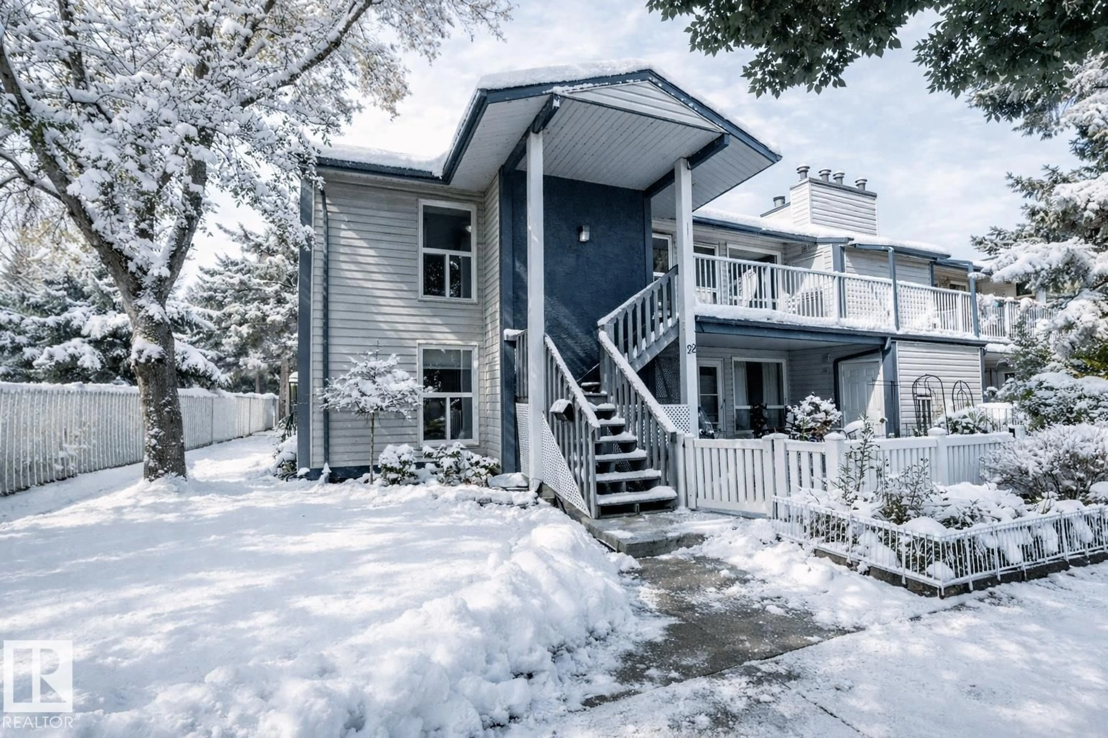 Home with vinyl exterior material, street for #23 - 14620 26 ST, Edmonton Alberta T5Y2J9