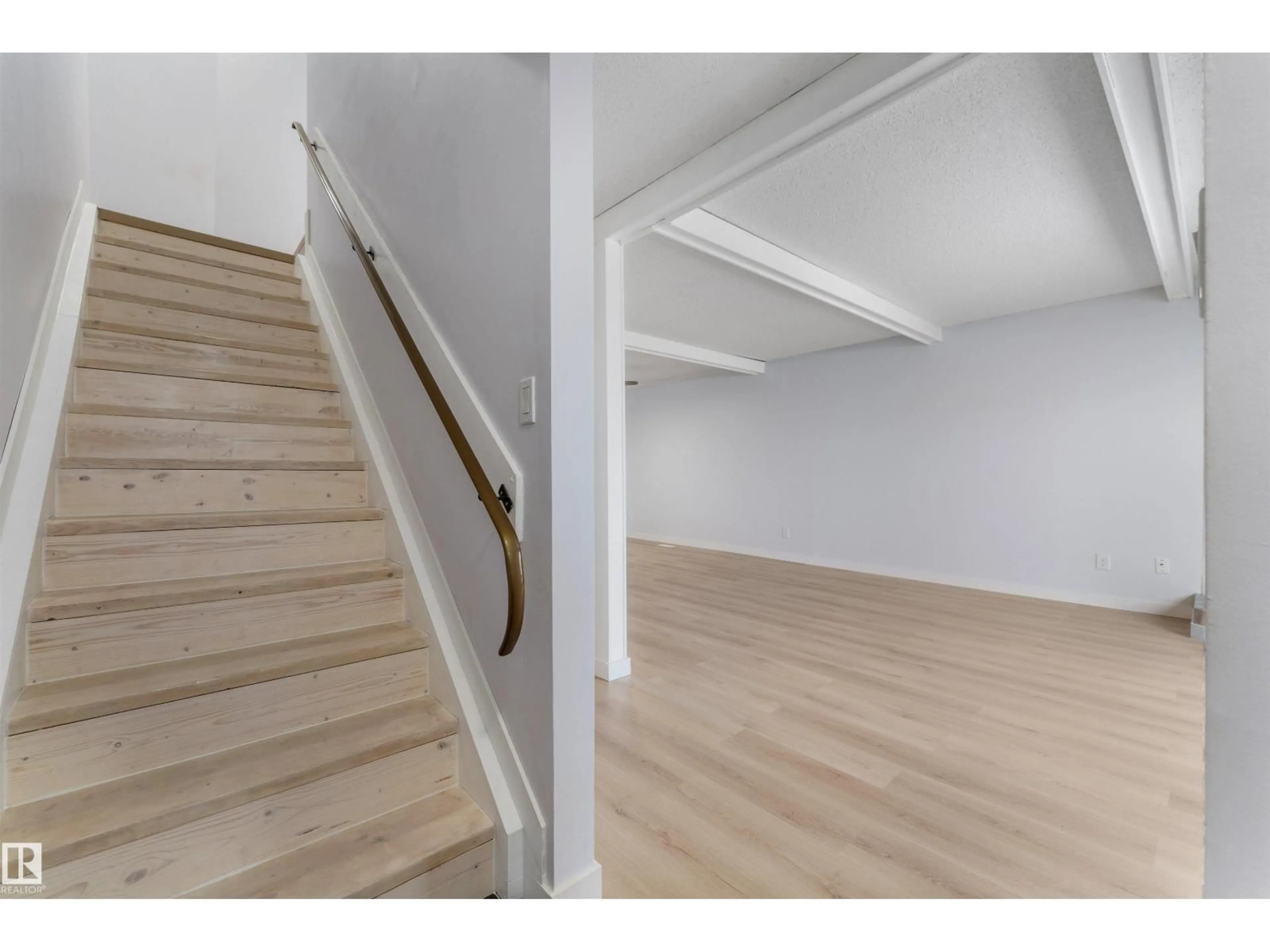 Unknown for 151 MARLBOROUGH PL, Edmonton Alberta T5T1Y6