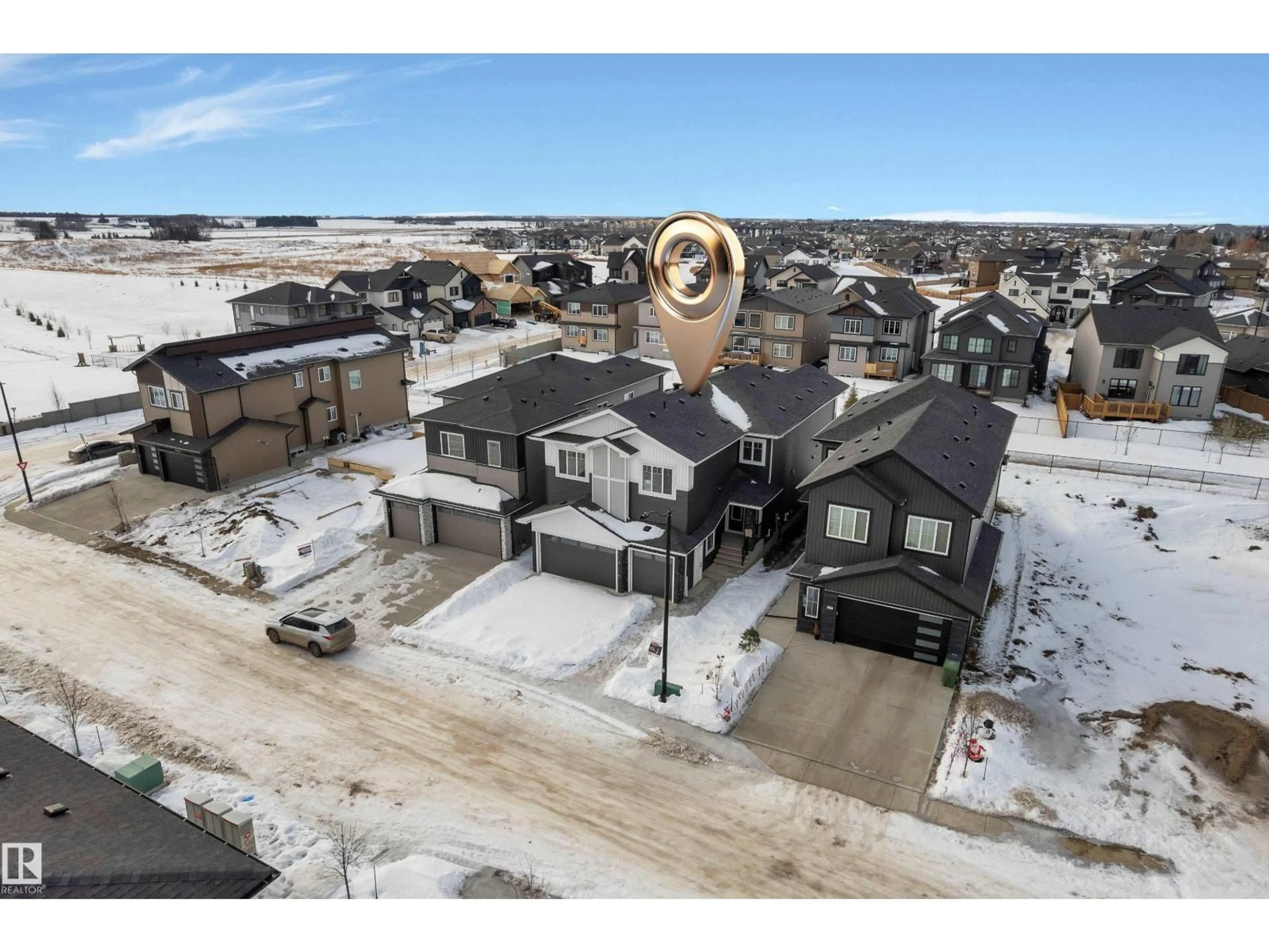 A pic from outside/outdoor area/front of a property/back of a property/a pic from drone, unknown for 4008 40 ST, Beaumont Alberta T4X3B6