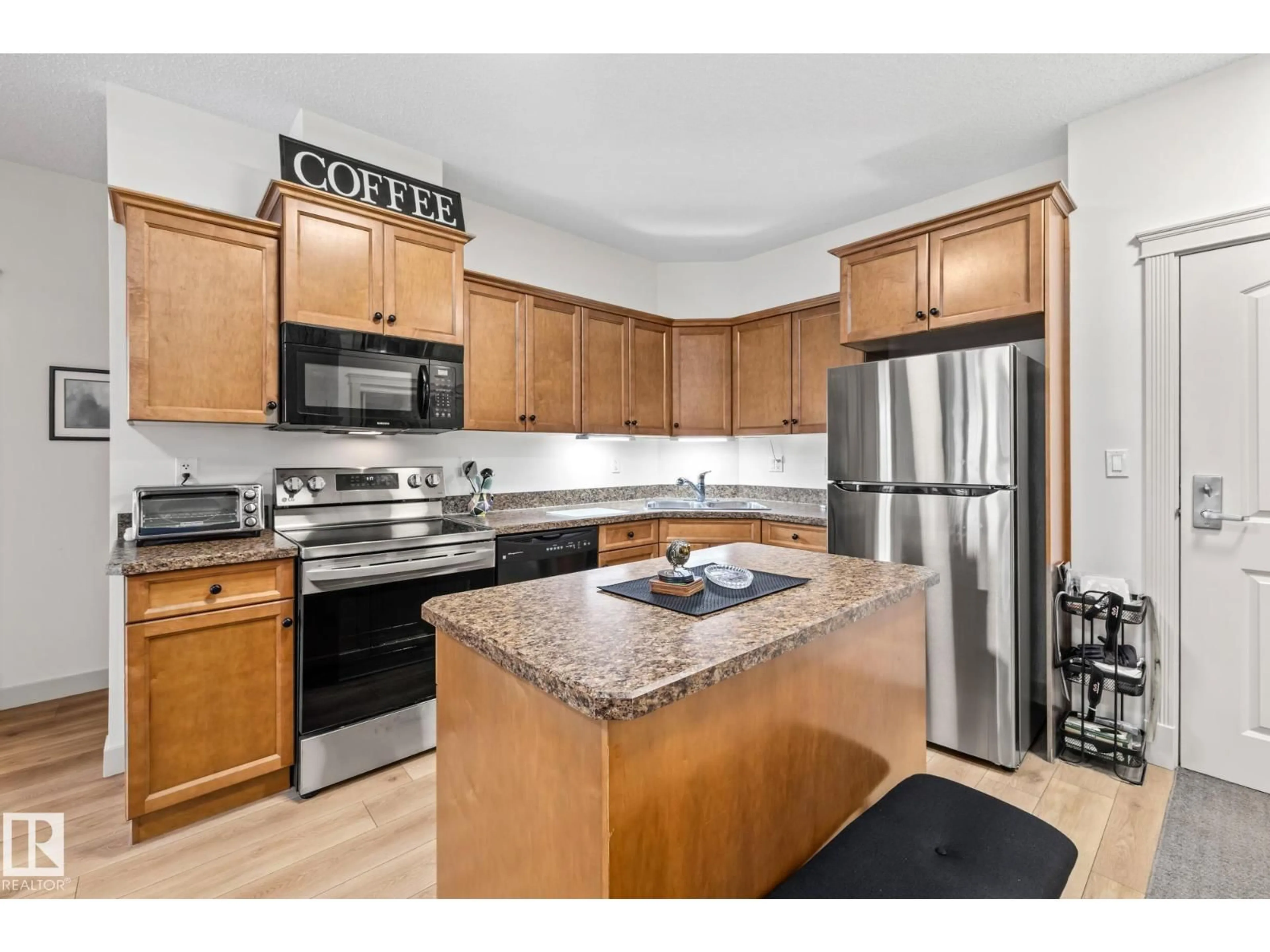 Standard kitchen, unknown for #219 - 9820 165 ST NW, Edmonton Alberta T5P0N3