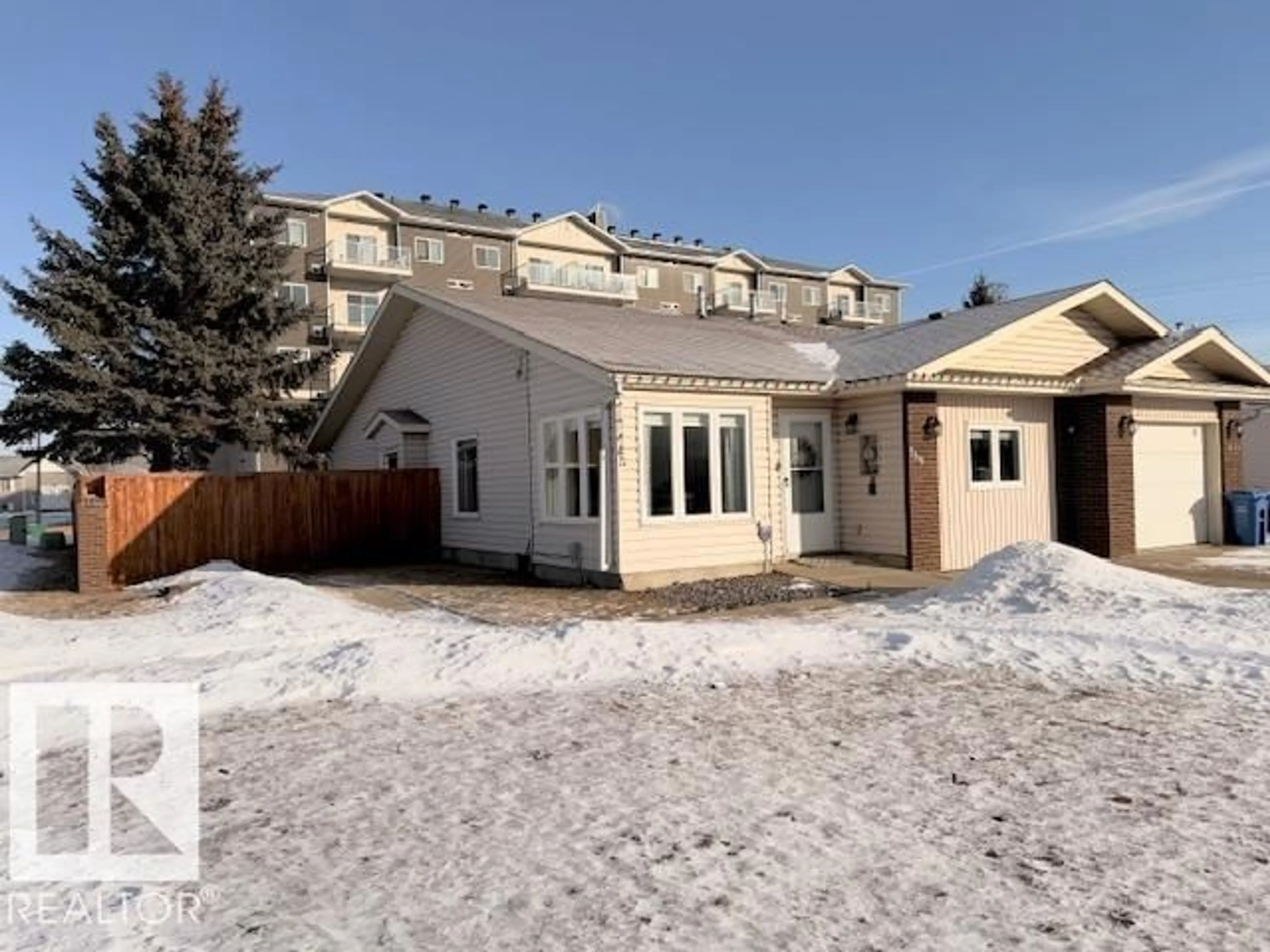 A pic from outside/outdoor area/front of a property/back of a property/a pic from drone, street for 5118 56 AV, Wetaskiwin Alberta T9A3N5