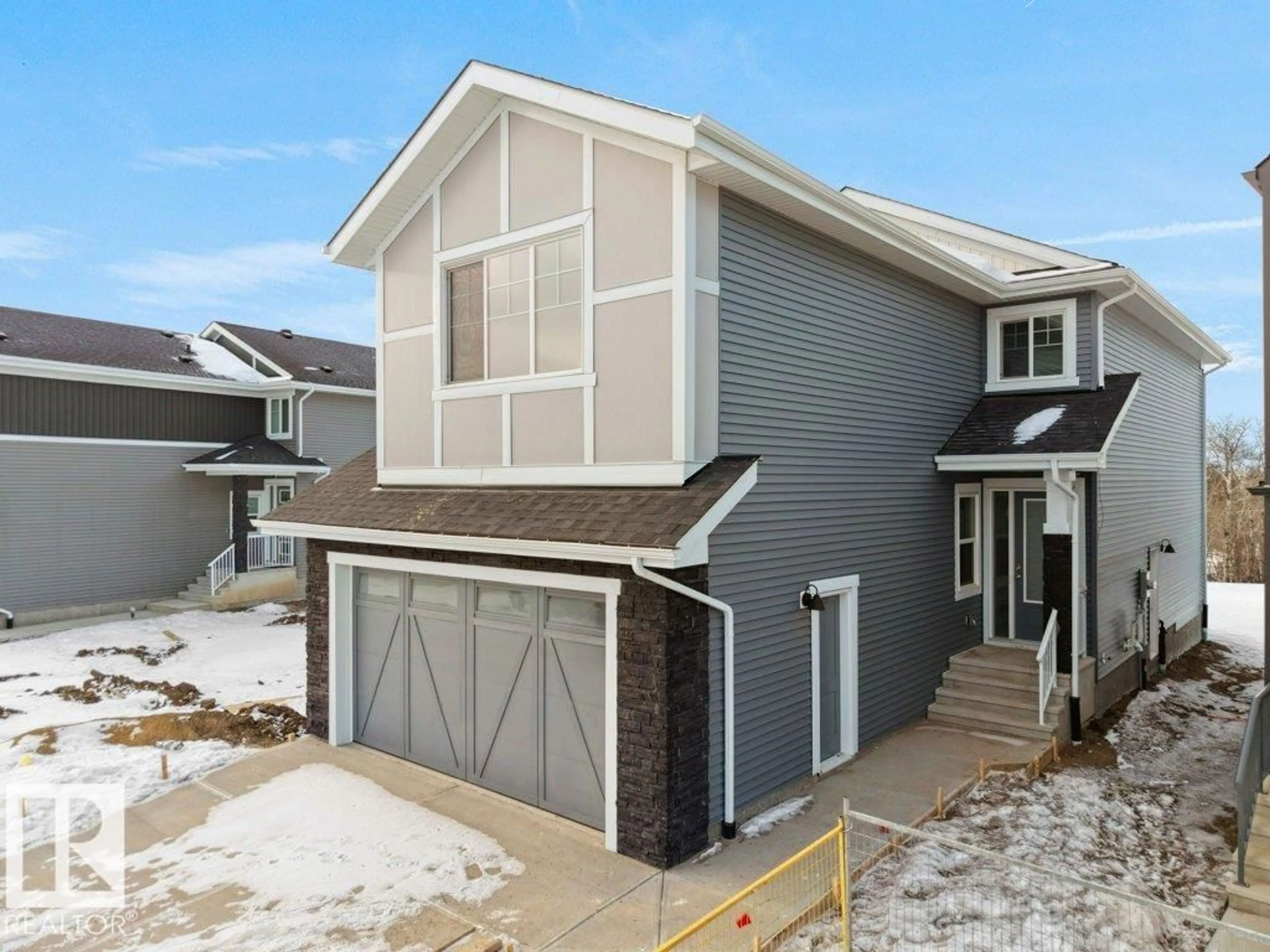 Home with vinyl exterior material, street for 3282 CHERNOWSKI WAY, Edmonton Alberta T6W5H2