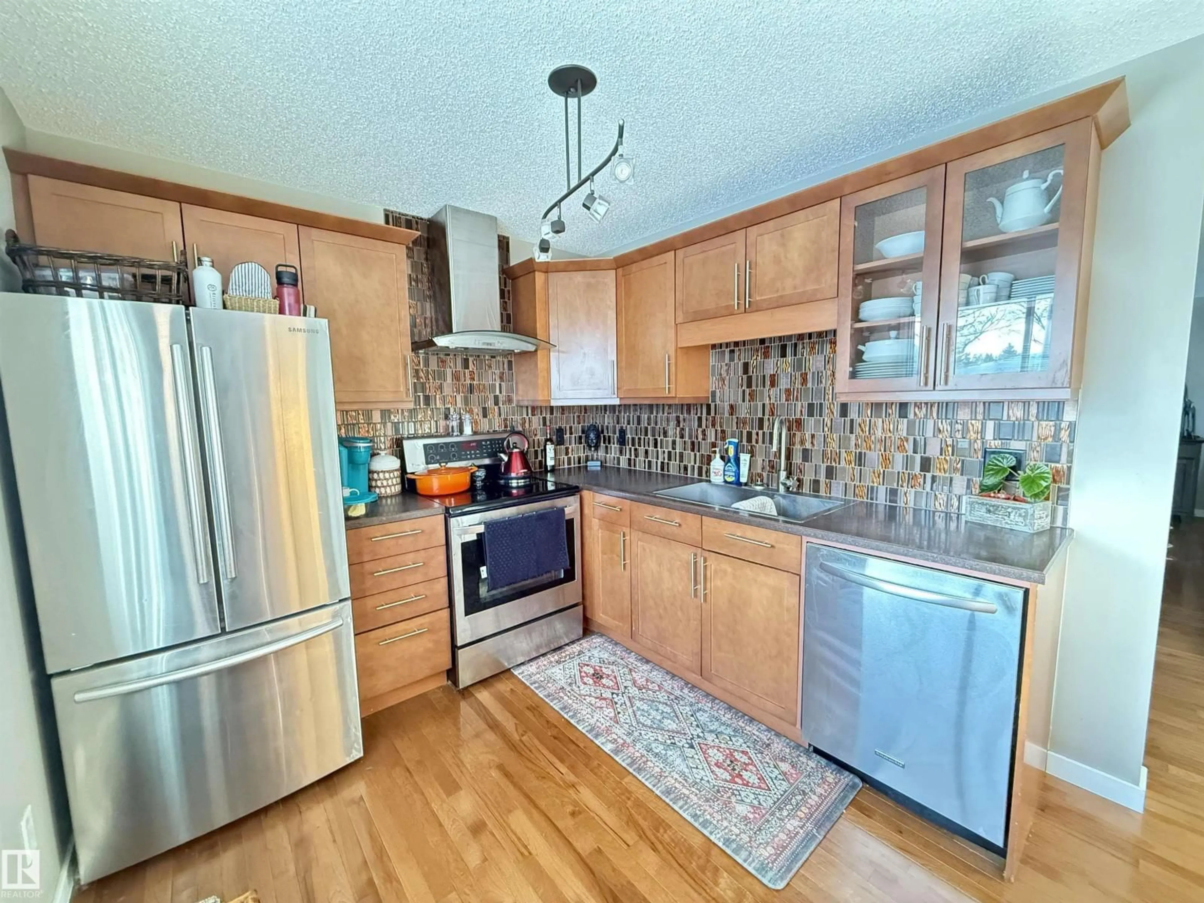 Open concept kitchen, unknown for 7810 91 ST, Edmonton Alberta T6C4K4