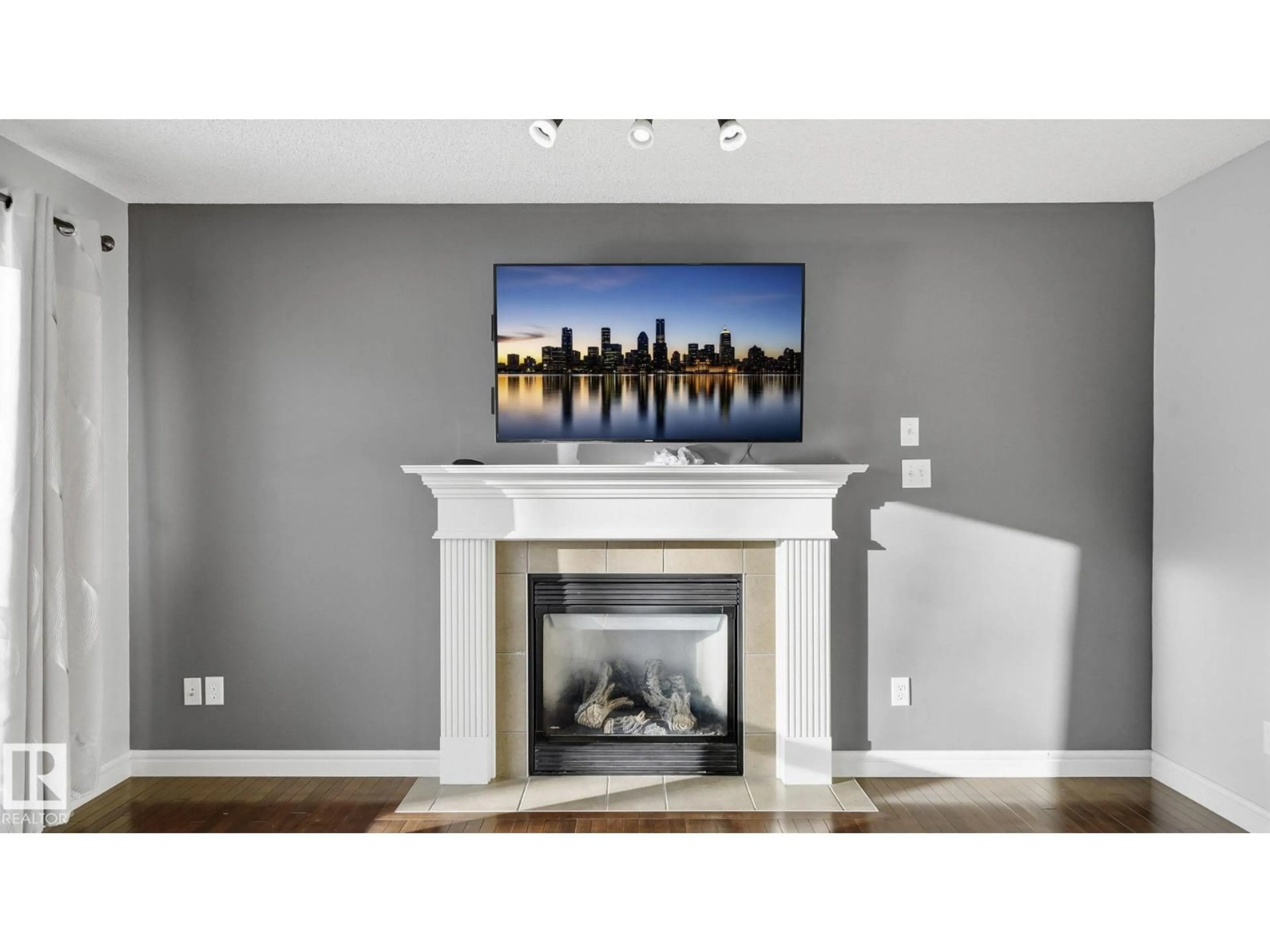 Home theater for 9 HICKORY TR, Spruce Grove Alberta T7X0A6