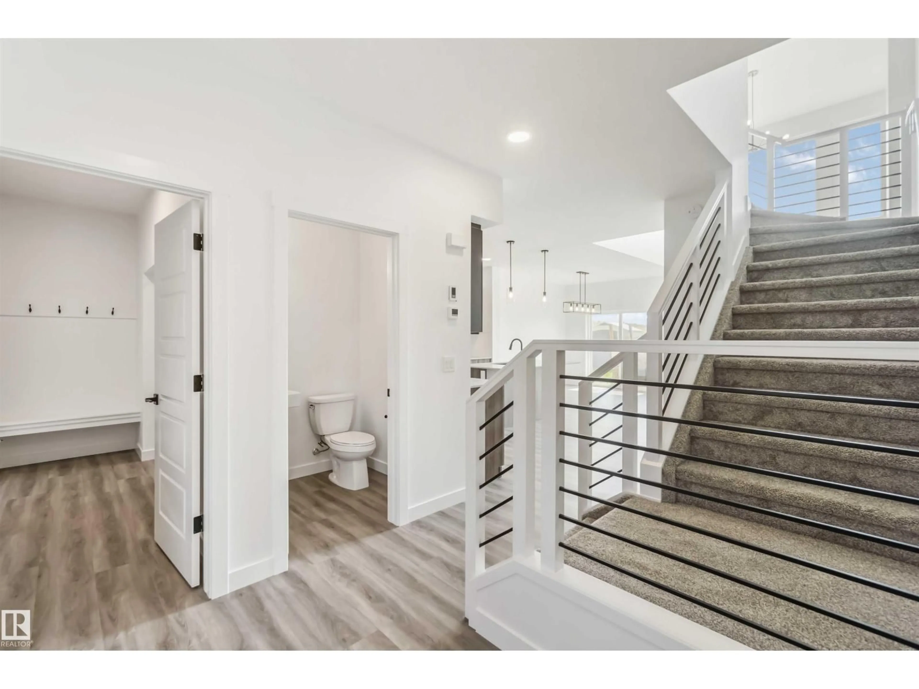 Indoor entryway for 19 SPRINGBROOK WD, Spruce Grove Alberta T7X2W5