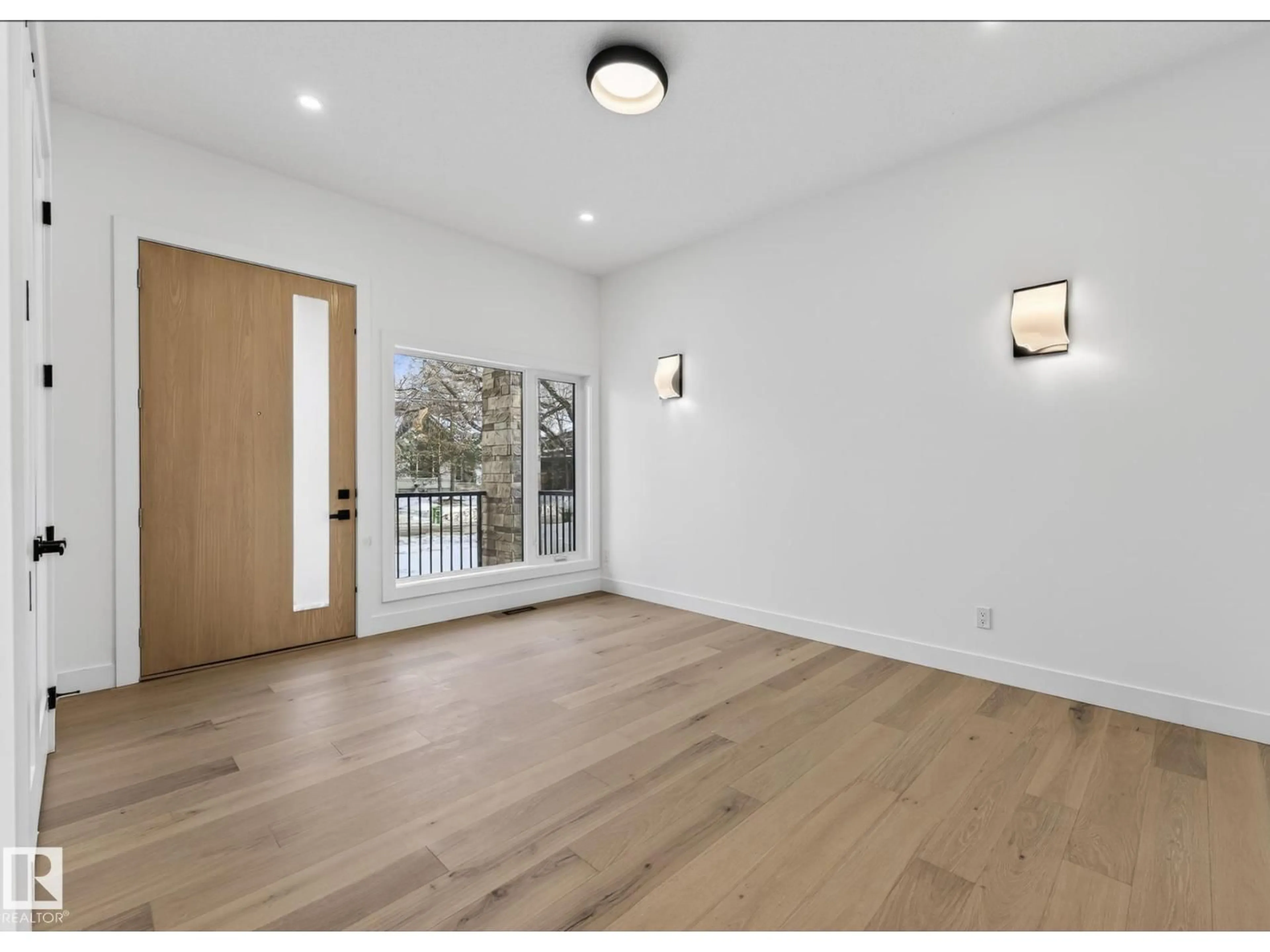 Unknown for 5820 110 ST, Edmonton Alberta T6H3E3