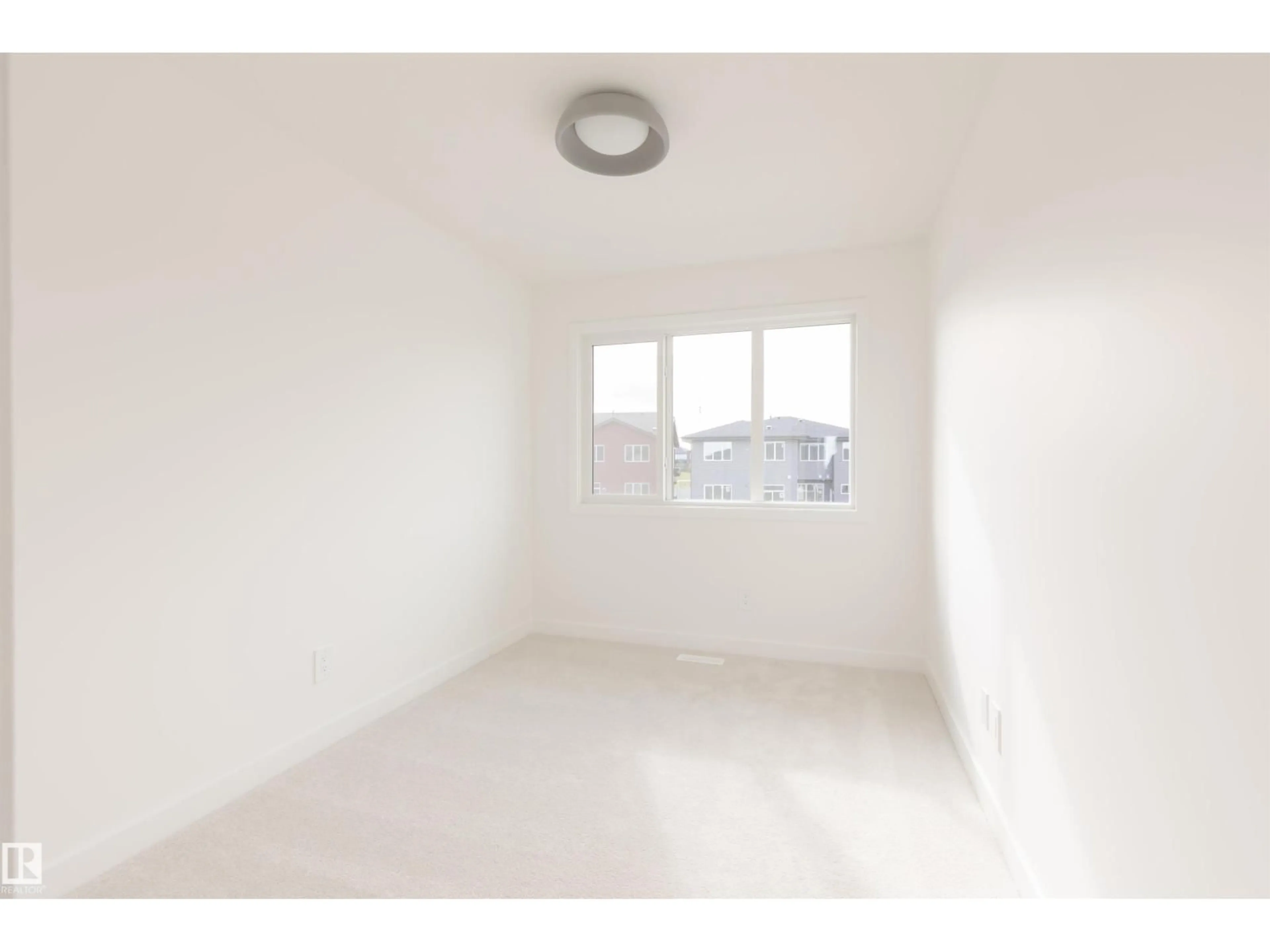 A pic of a room for 2638 62 ST, Edmonton Alberta T6X0K4