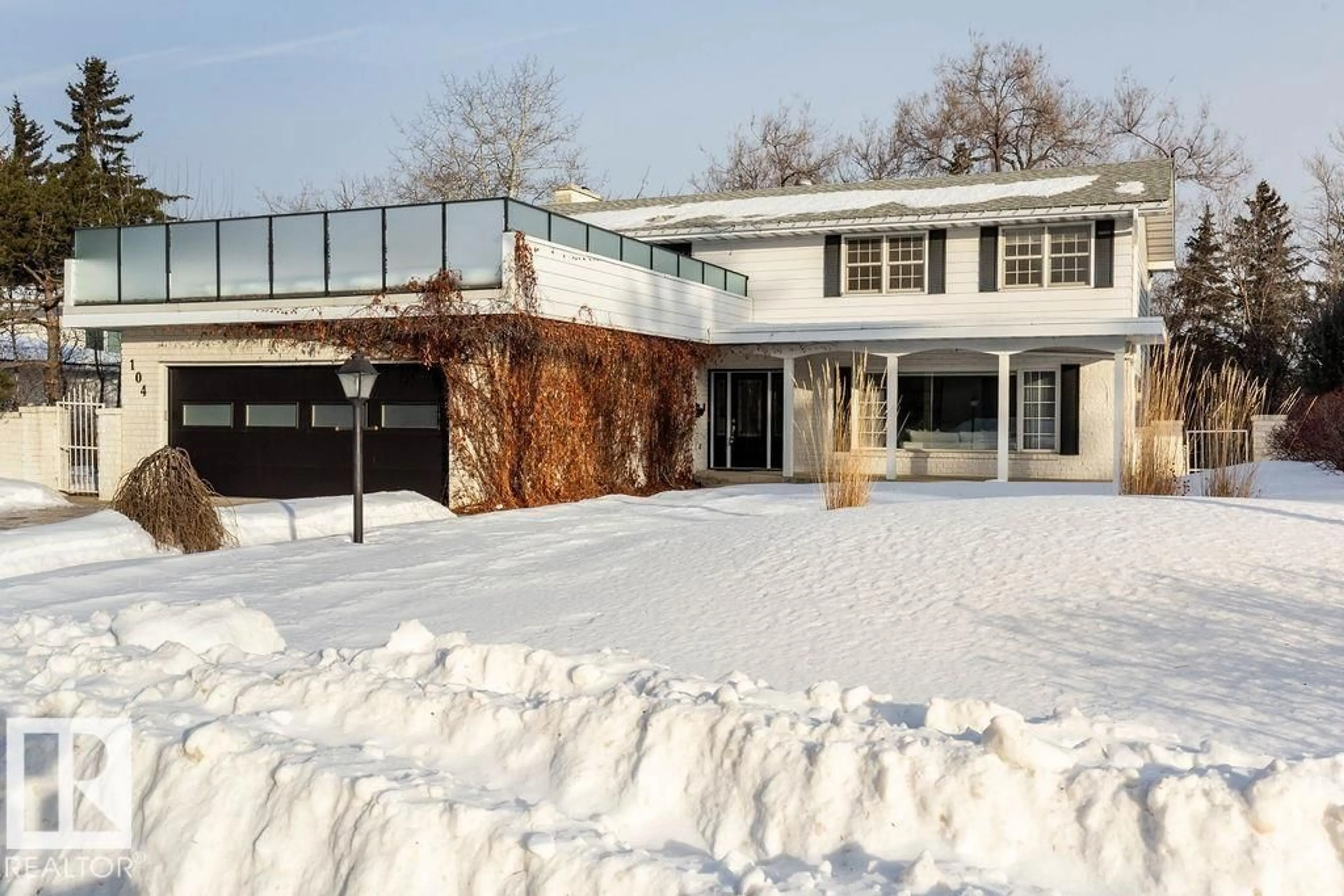 Home with brick exterior material, building for 104 QUESNELL CR, Edmonton Alberta T5R5N9