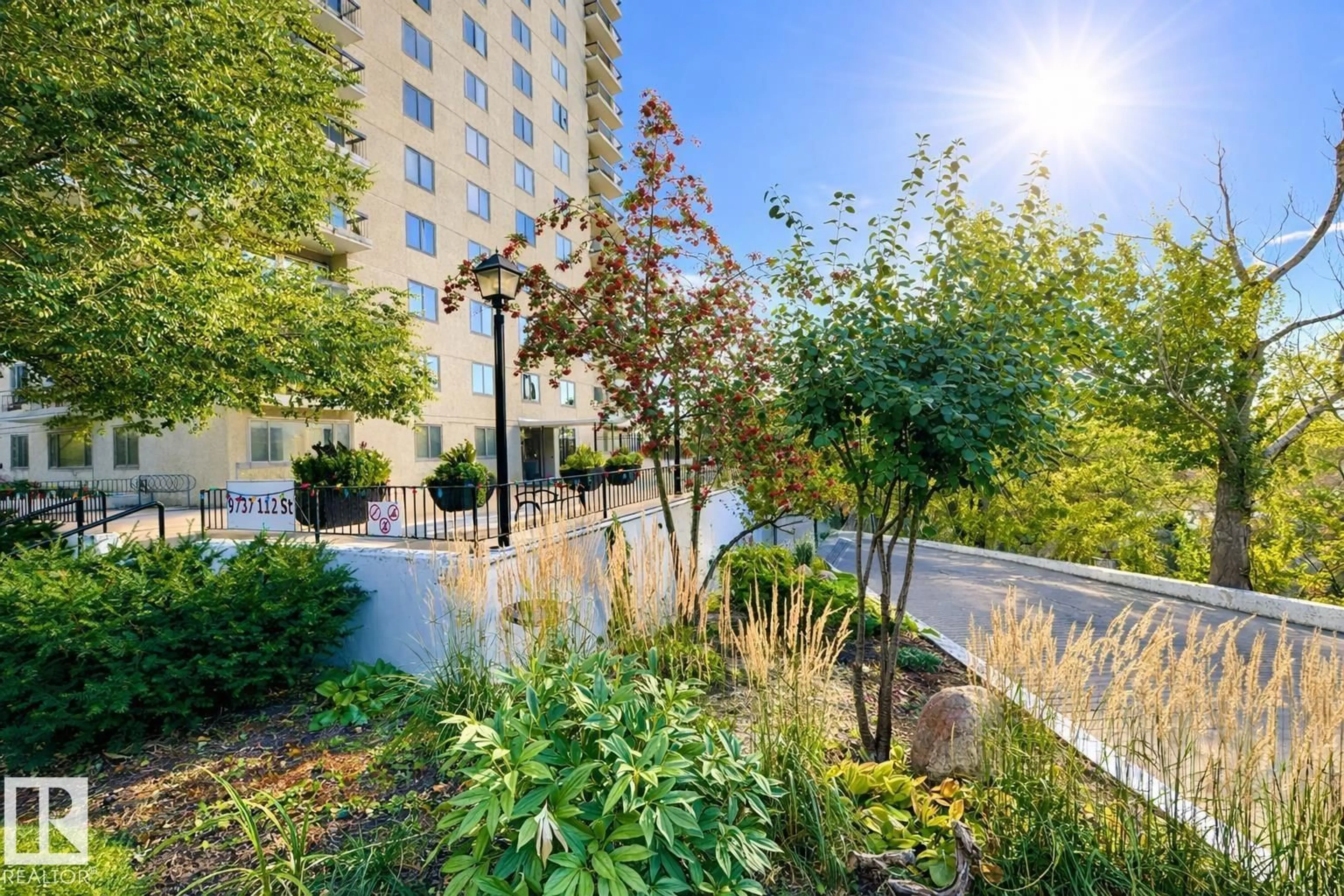 Patio, unknown for #503 - 9737 112 ST, Edmonton Alberta T5K1L3