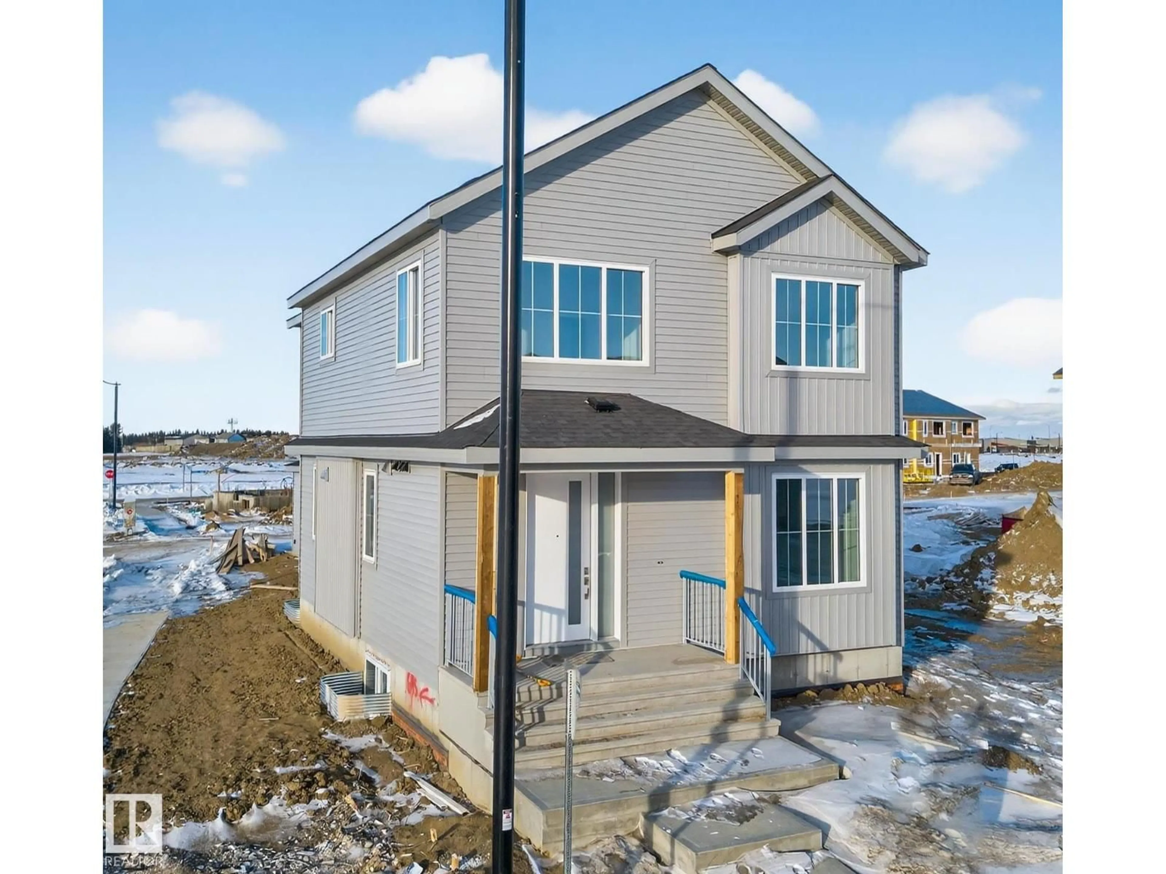 Home with vinyl exterior material, unknown for 464 CRYSTAL CREEK LINK, Leduc Alberta T9E0X6