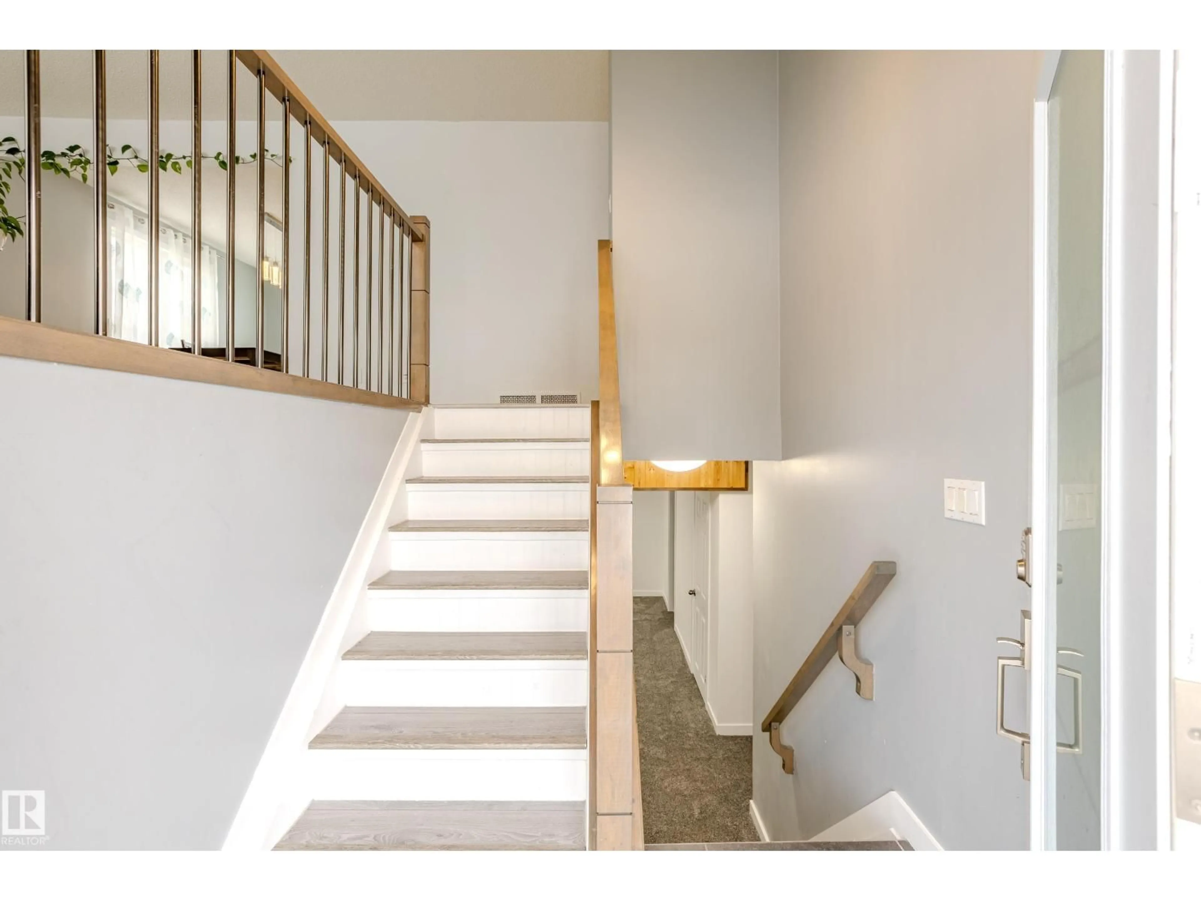 Stairs for 5221 51 A AV, Legal Alberta T0G1L0