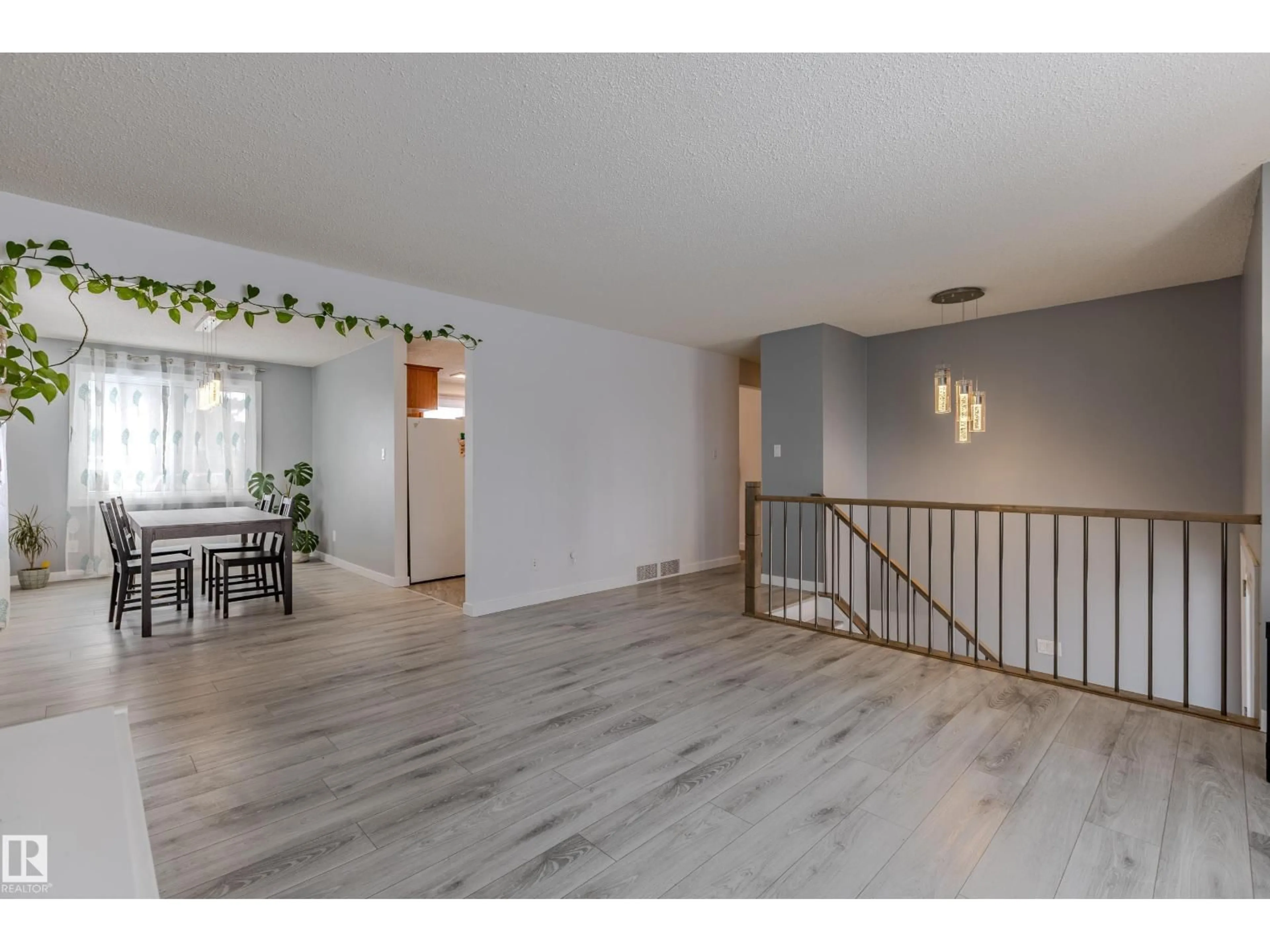 Unknown for 5221 51 A AV, Legal Alberta T0G1L0