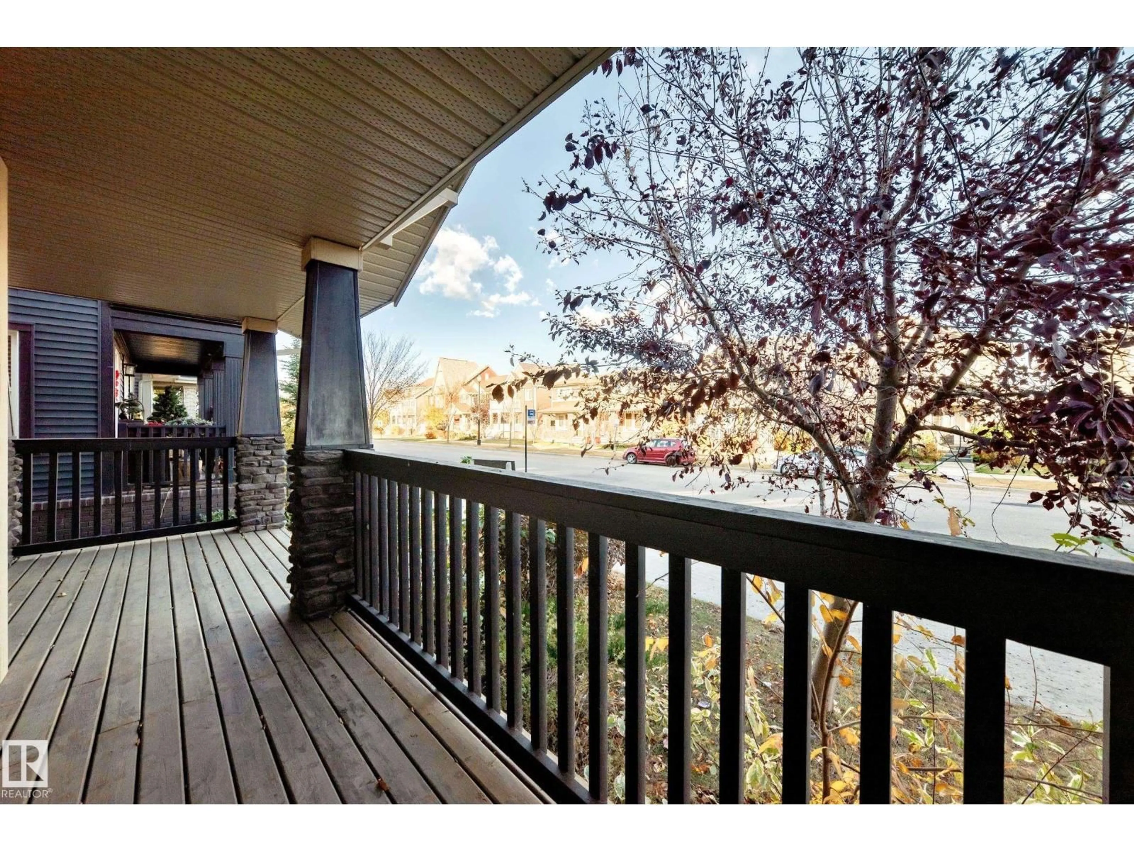Patio, water/lake/river/ocean view for 283 GRIESBACH RD, Edmonton Alberta T5E6S2