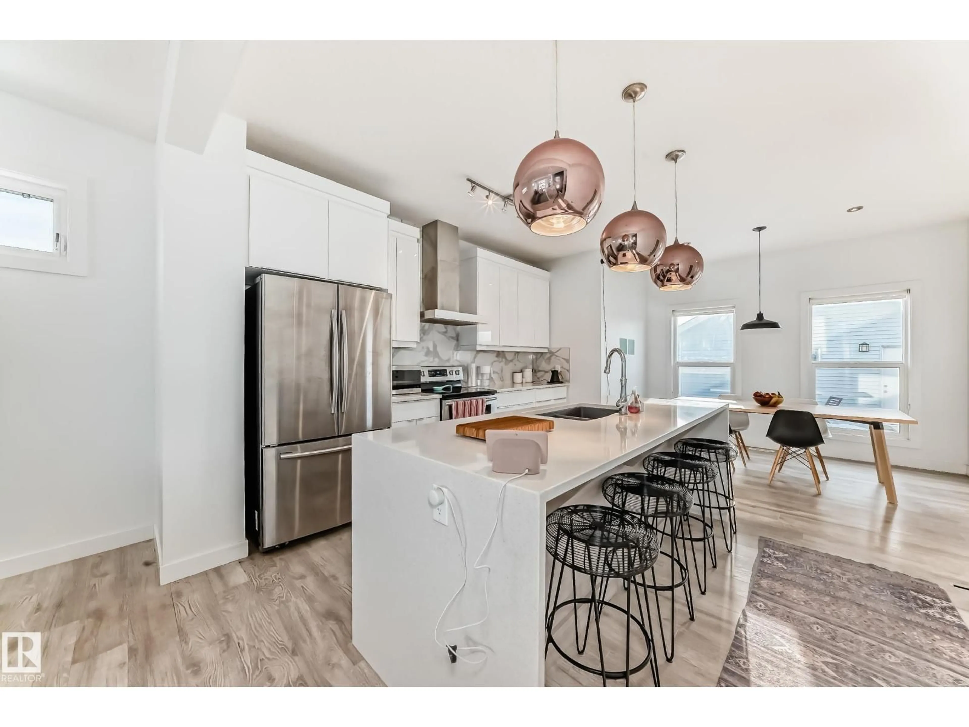 Open concept kitchen, unknown for 6685 CARDINAL RD, Edmonton Alberta T6W2Y4