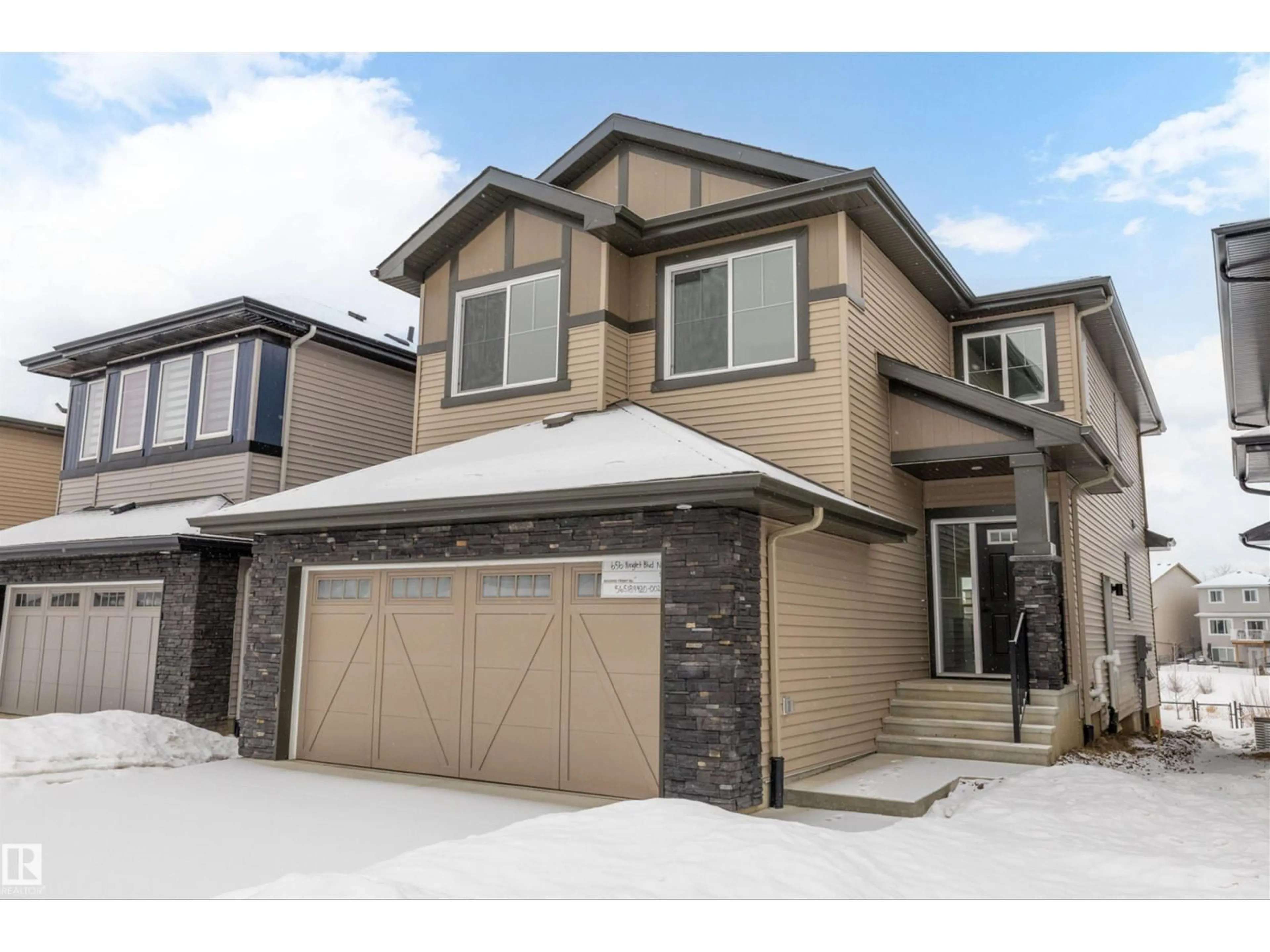 Home with vinyl exterior material, street for 656 KINGLET BV, Edmonton Alberta T5S0S8