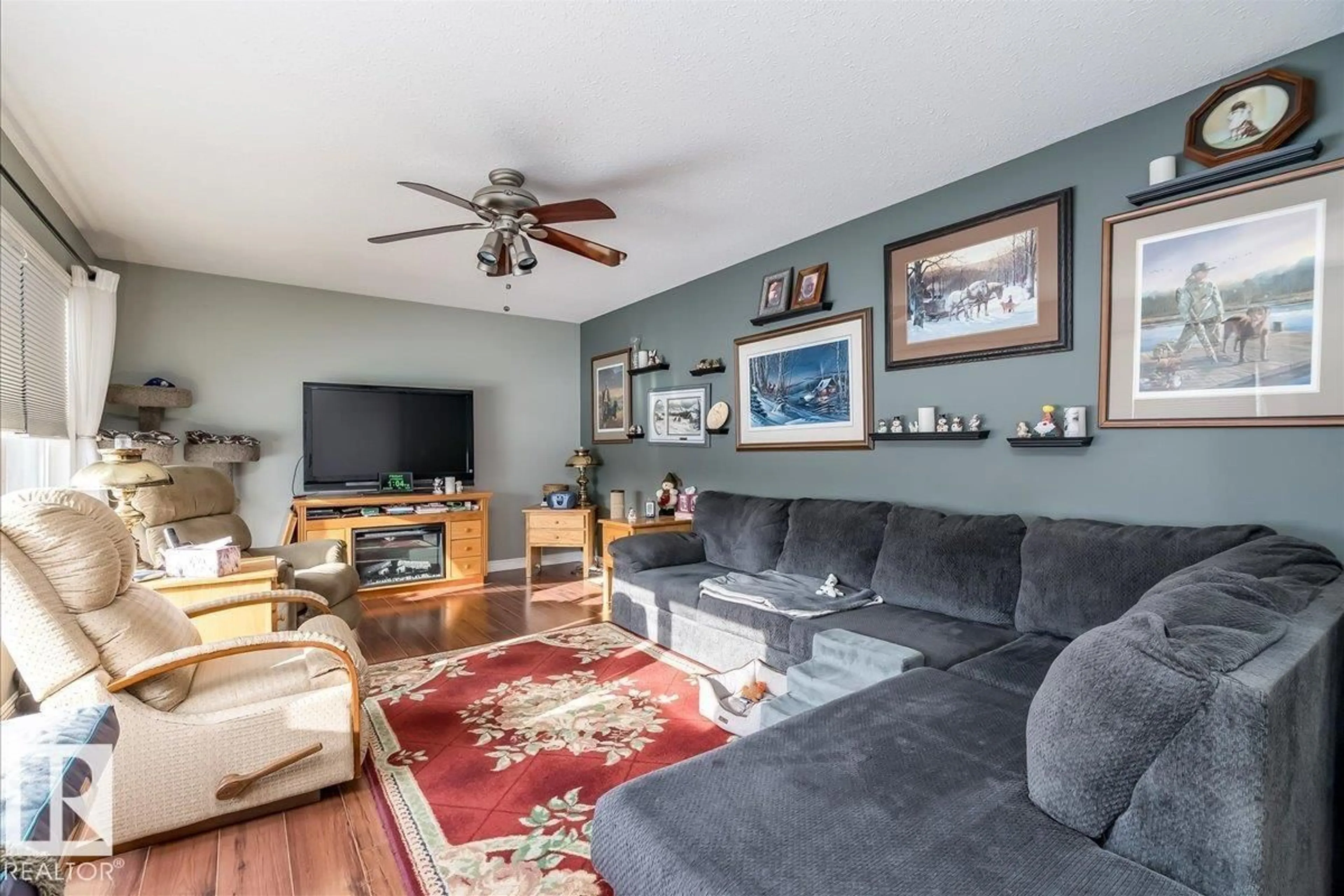 Living room with furniture, unknown for 4716 57 AV, Tofield Alberta T0B4J0