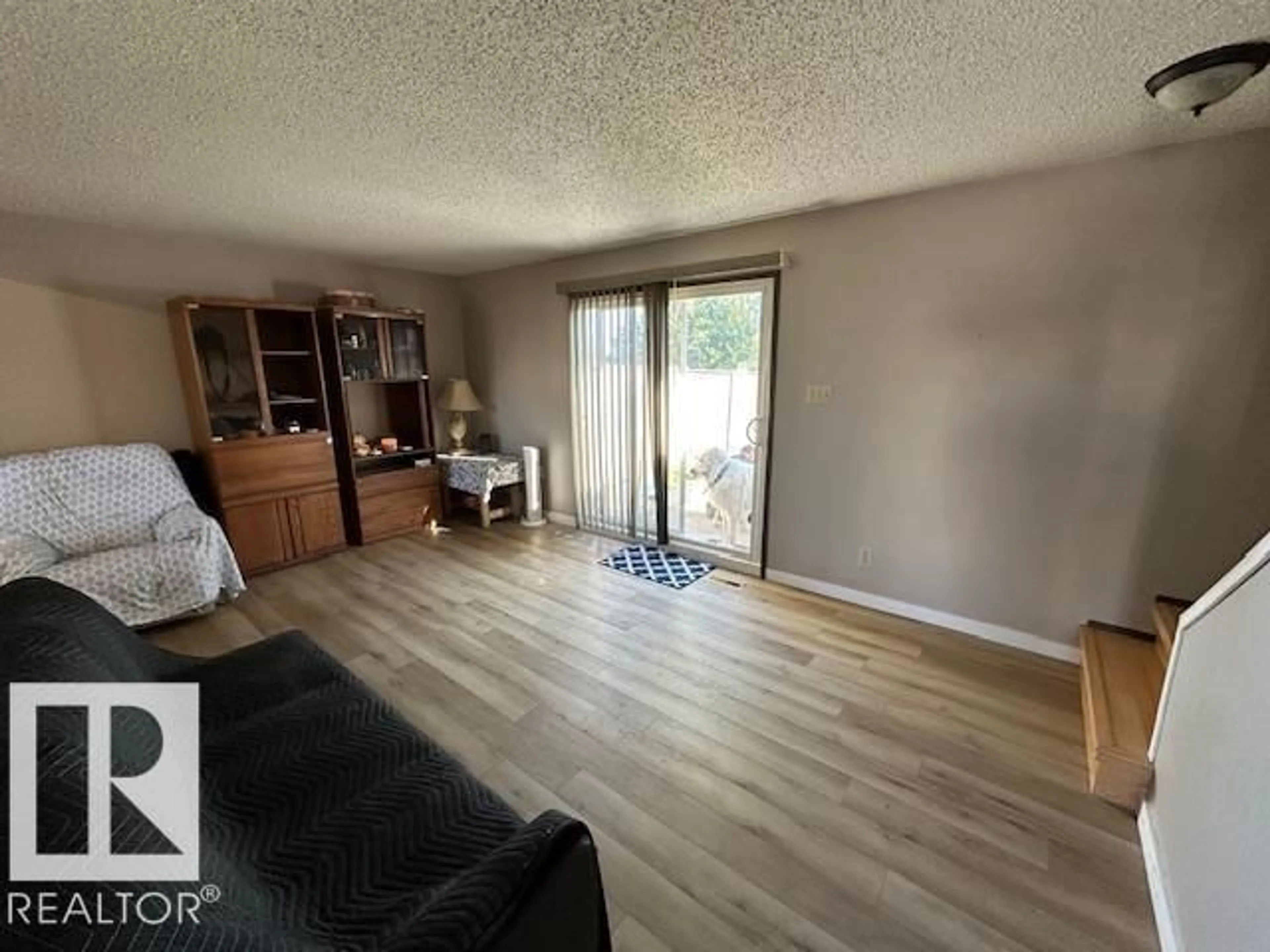 A pic of a room for 167 HARRISON DR, Edmonton Alberta T5A2X5