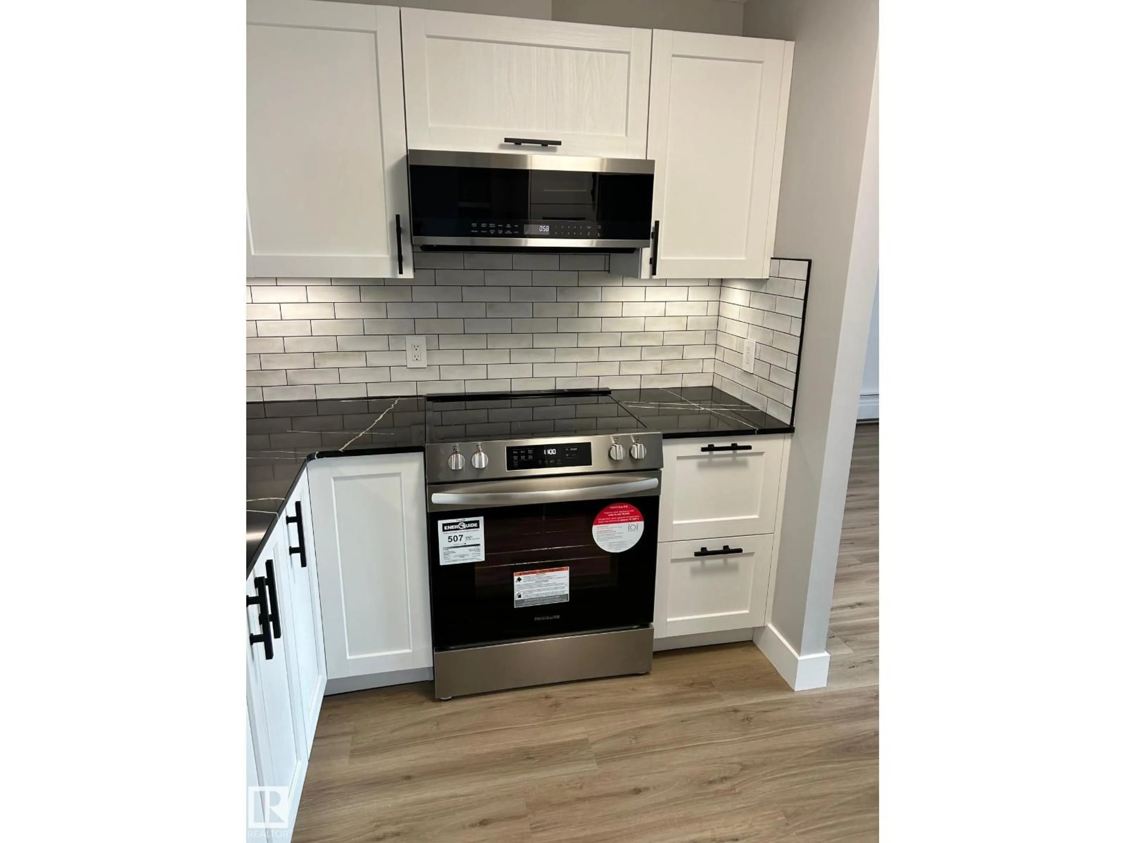 Standard kitchen, wood/laminate floor for 10149 - 505 SASKATCHEWAN DR, Edmonton Alberta T6E4Y9