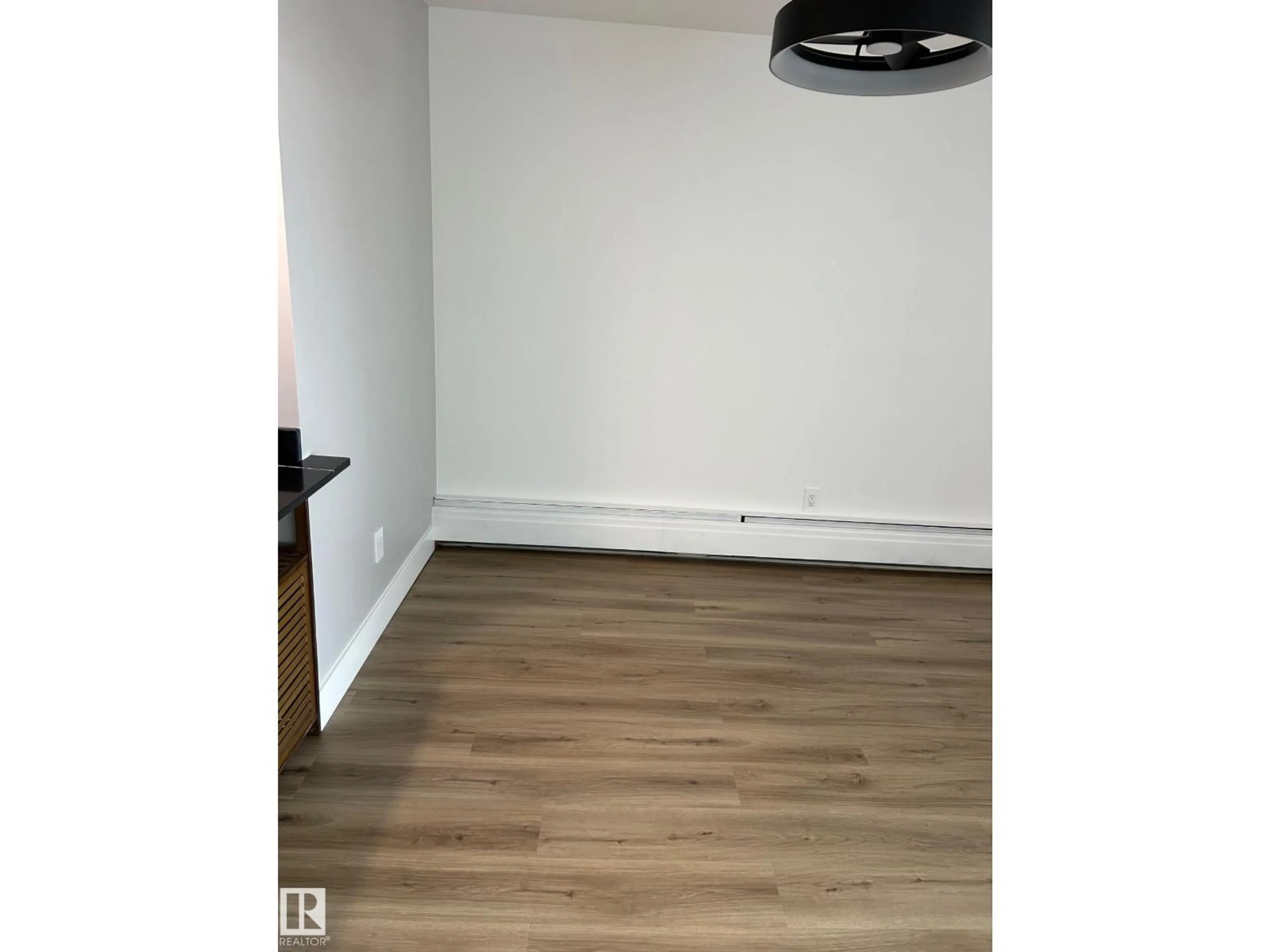 A pic of a room for 10149 - 505 SASKATCHEWAN DR, Edmonton Alberta T6E4Y9