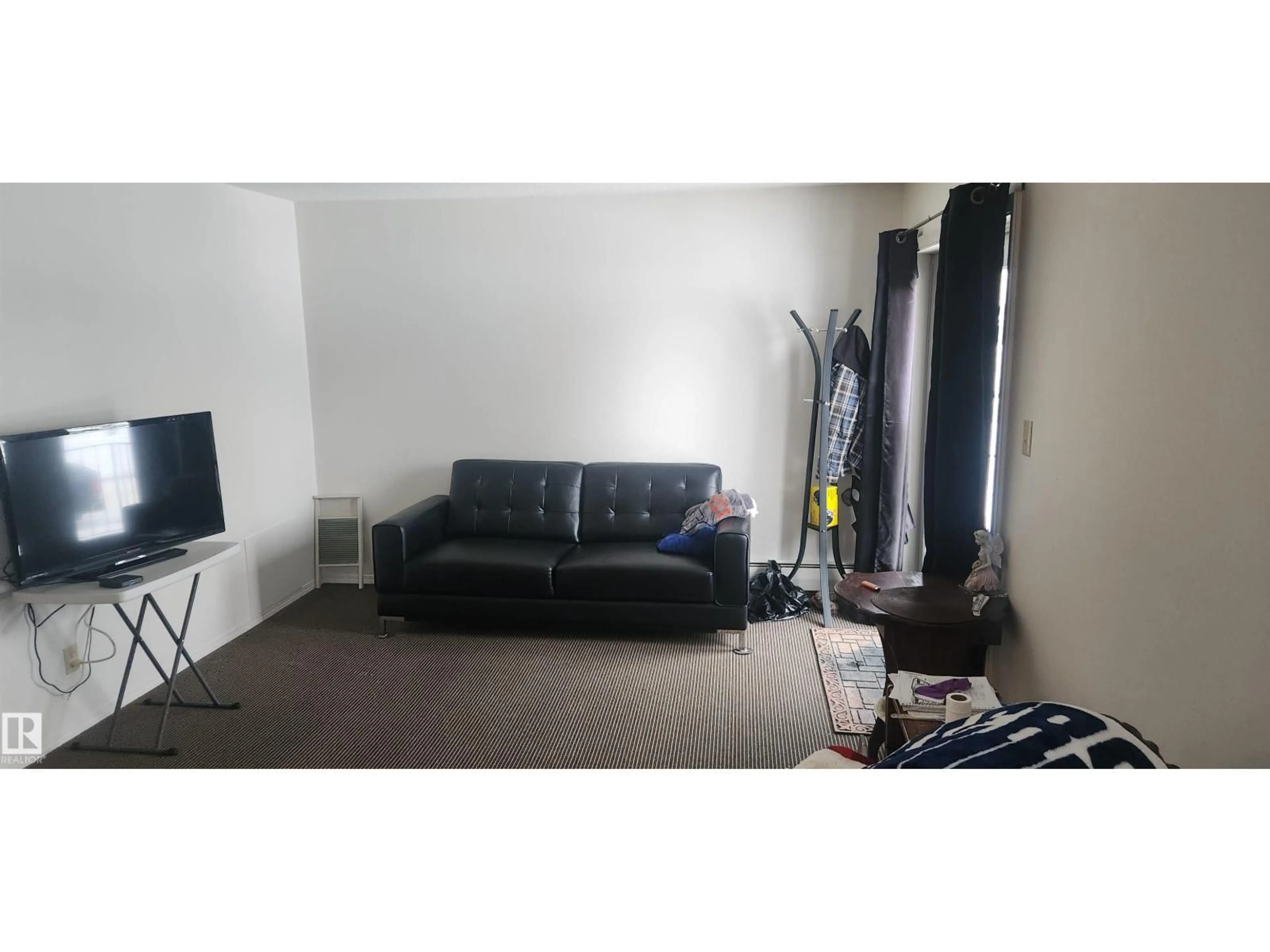 A pic of a room for 9540 100 AV, Westlock Alberta T7P2B5