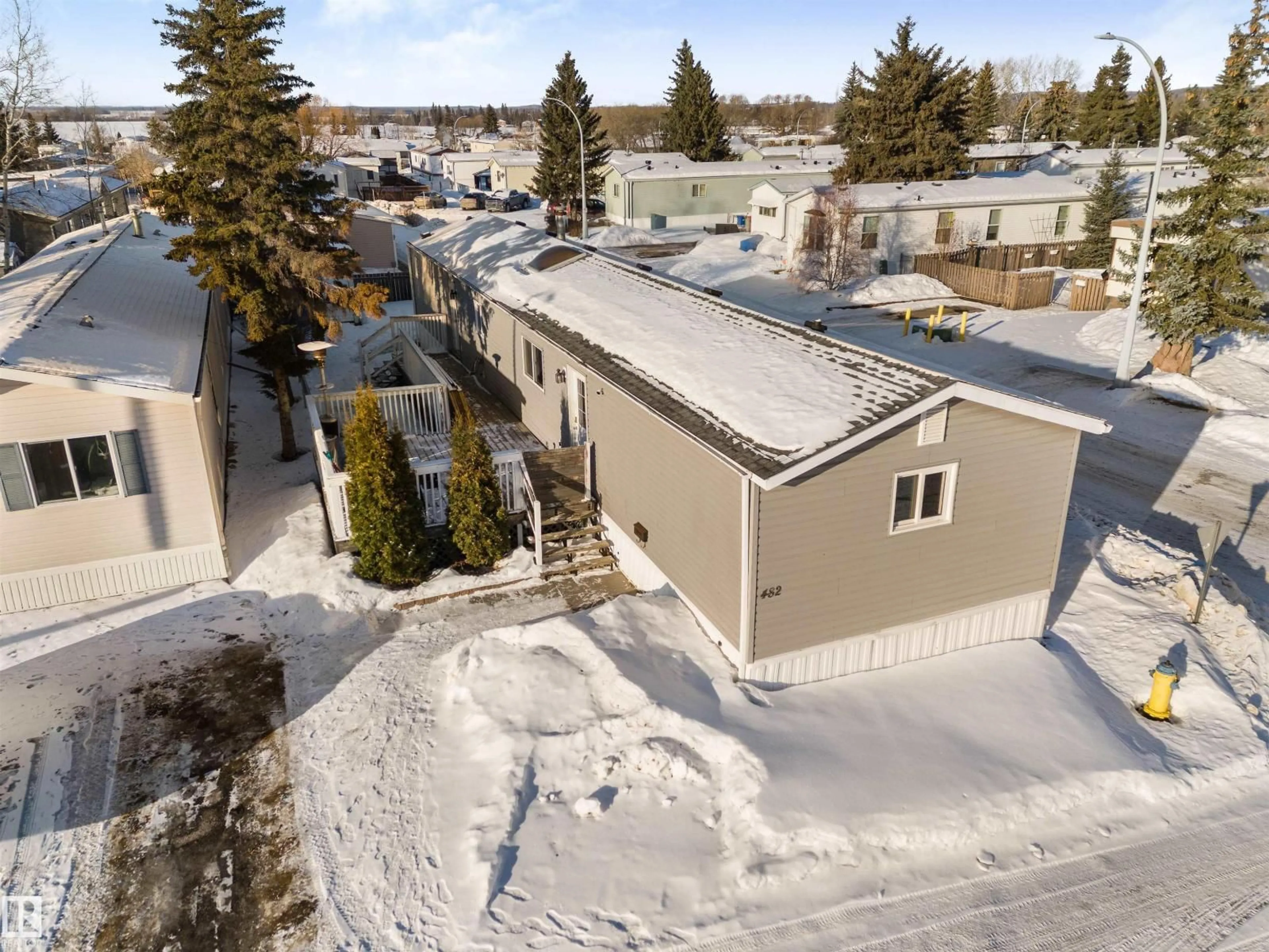 A pic from outside/outdoor area/front of a property/back of a property/a pic from drone, street for 482 53222 RGE RD 272, Rural Parkland County Alberta T7X3P4