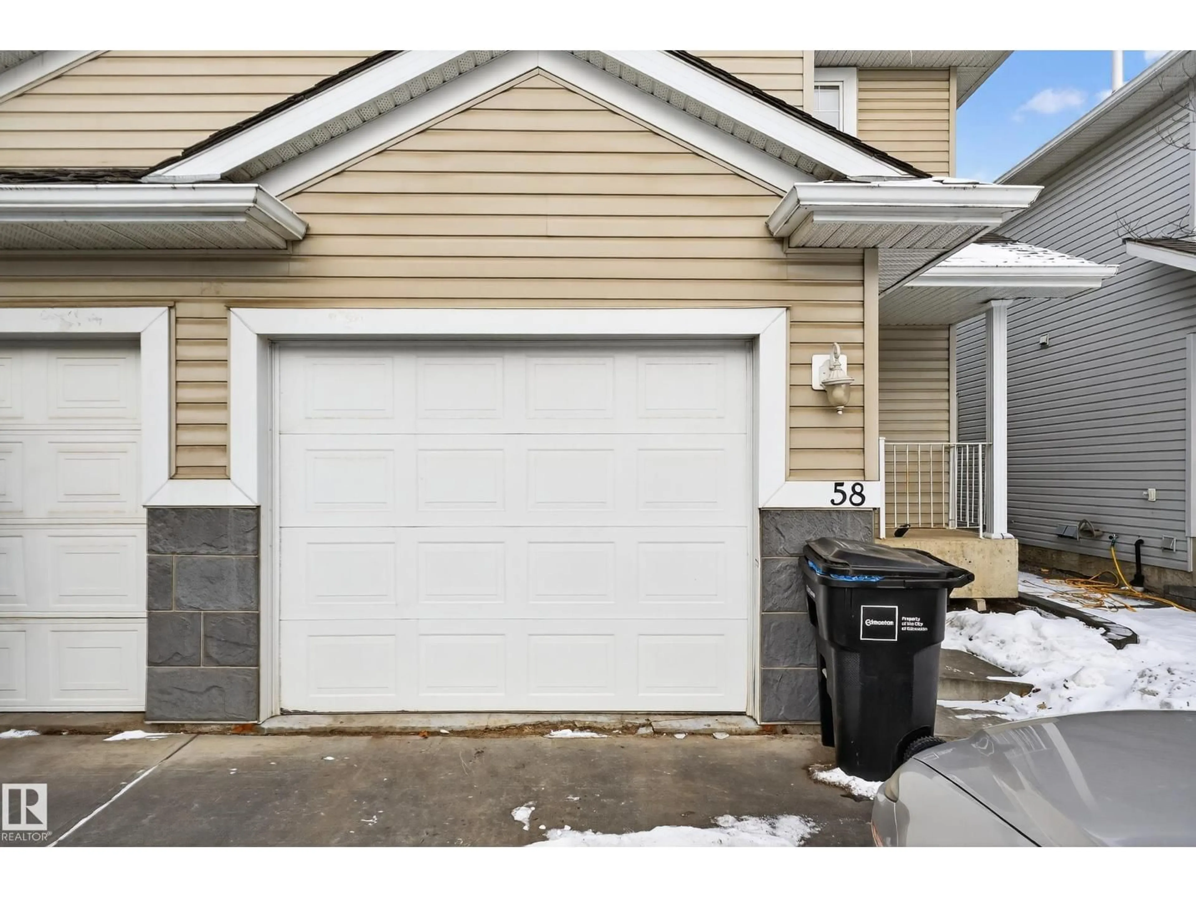Indoor garage for #58 - 4350 23 ST, Edmonton Alberta T6T1X8