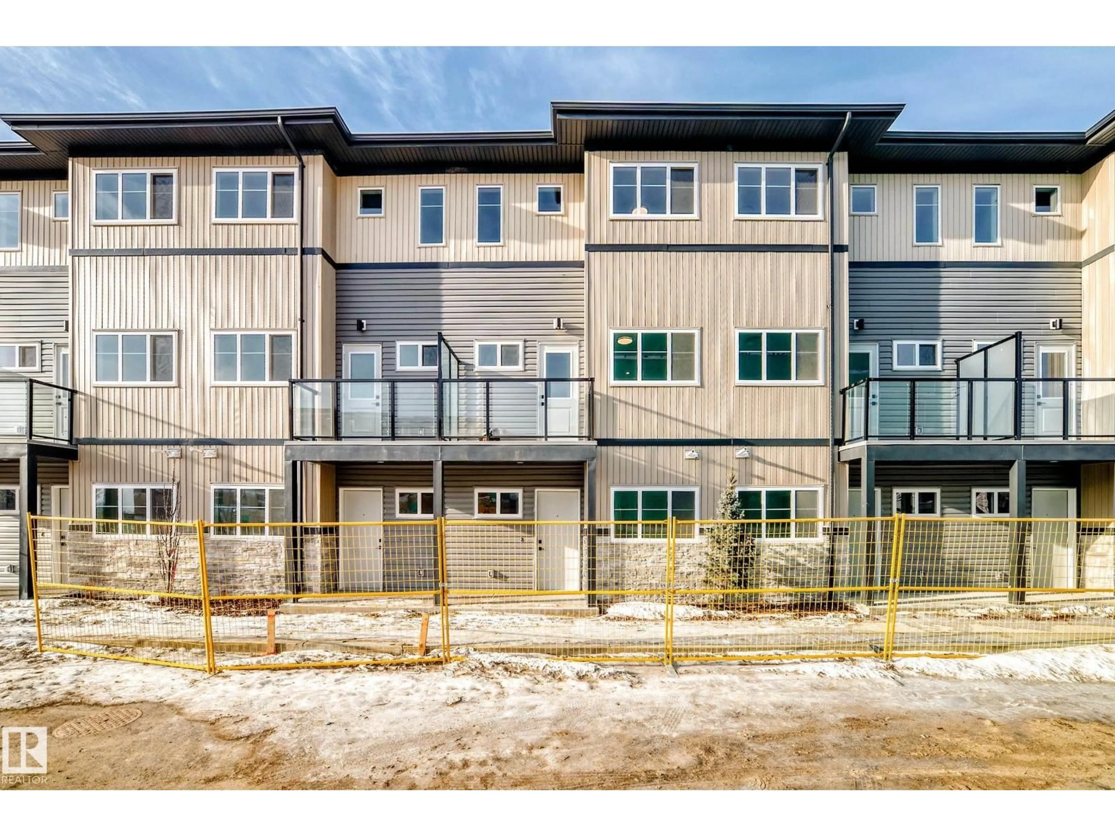 Home with vinyl exterior material, street for #44 - 18120 28 AV SW, Edmonton Alberta T6W4V2