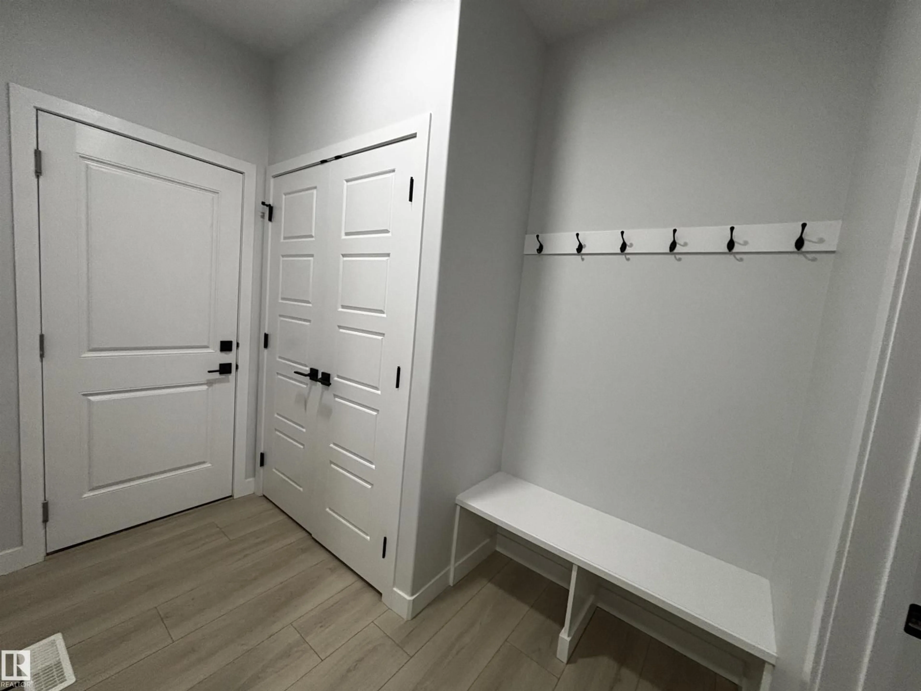 Indoor entryway for NW - 2137 209A ST, Edmonton Alberta T6M3C8