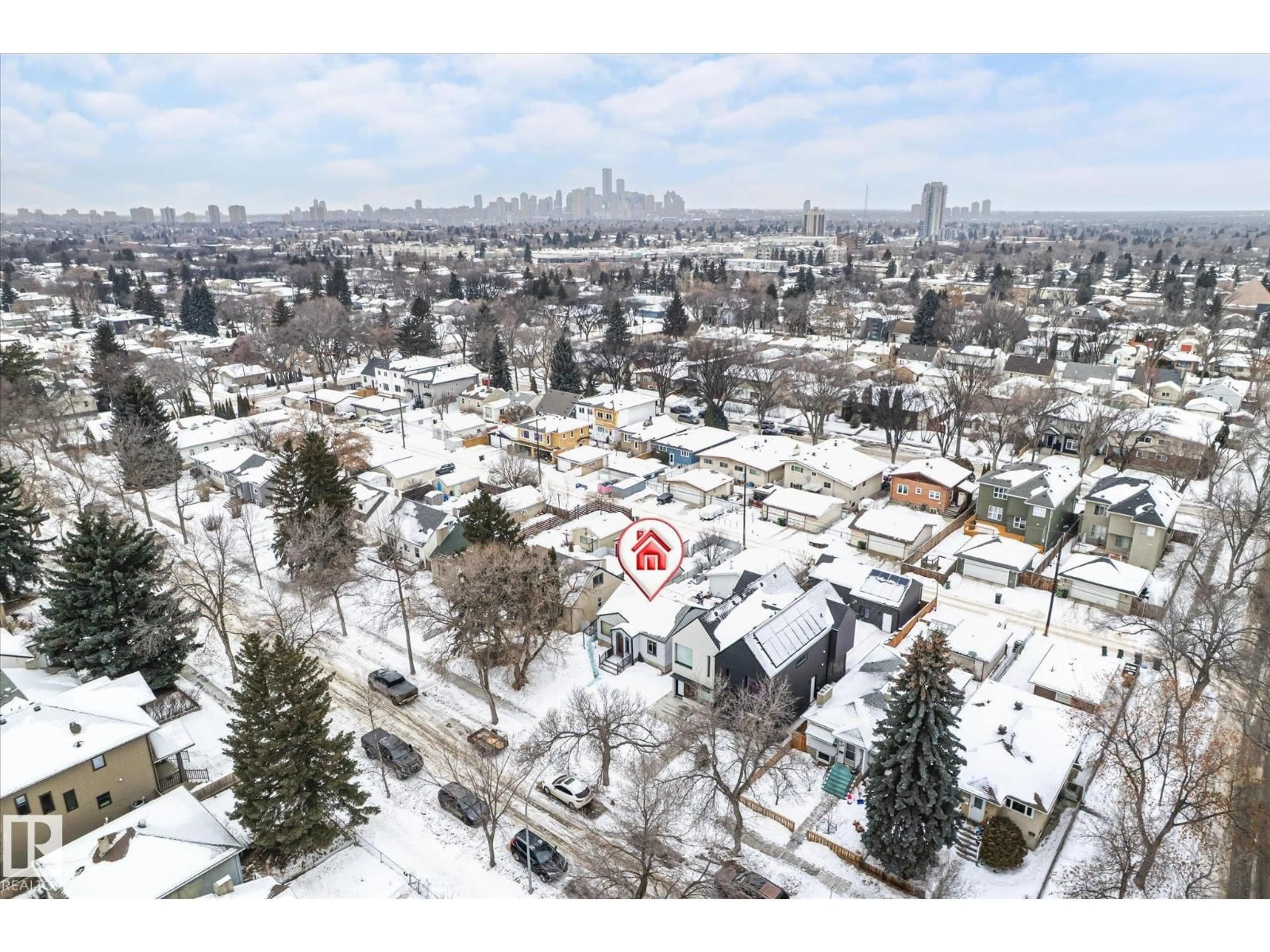 A pic from outside/outdoor area/front of a property/back of a property/a pic from drone, city buildings view from balcony for 7912 78 AV, Edmonton Alberta T6C0N2