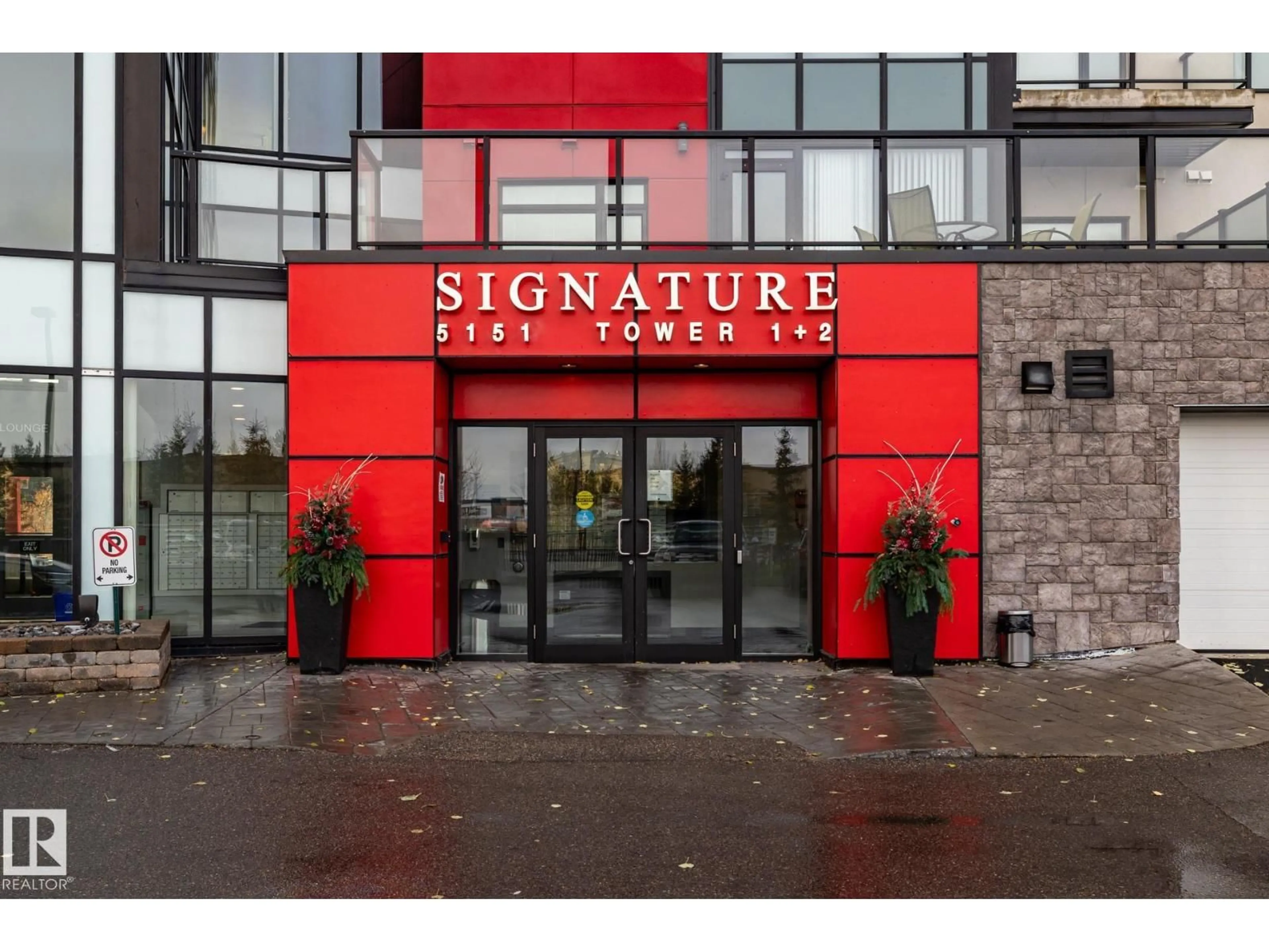 Indoor foyer for 122 5151 WINDERMERE BV, Edmonton Alberta T6W2K4