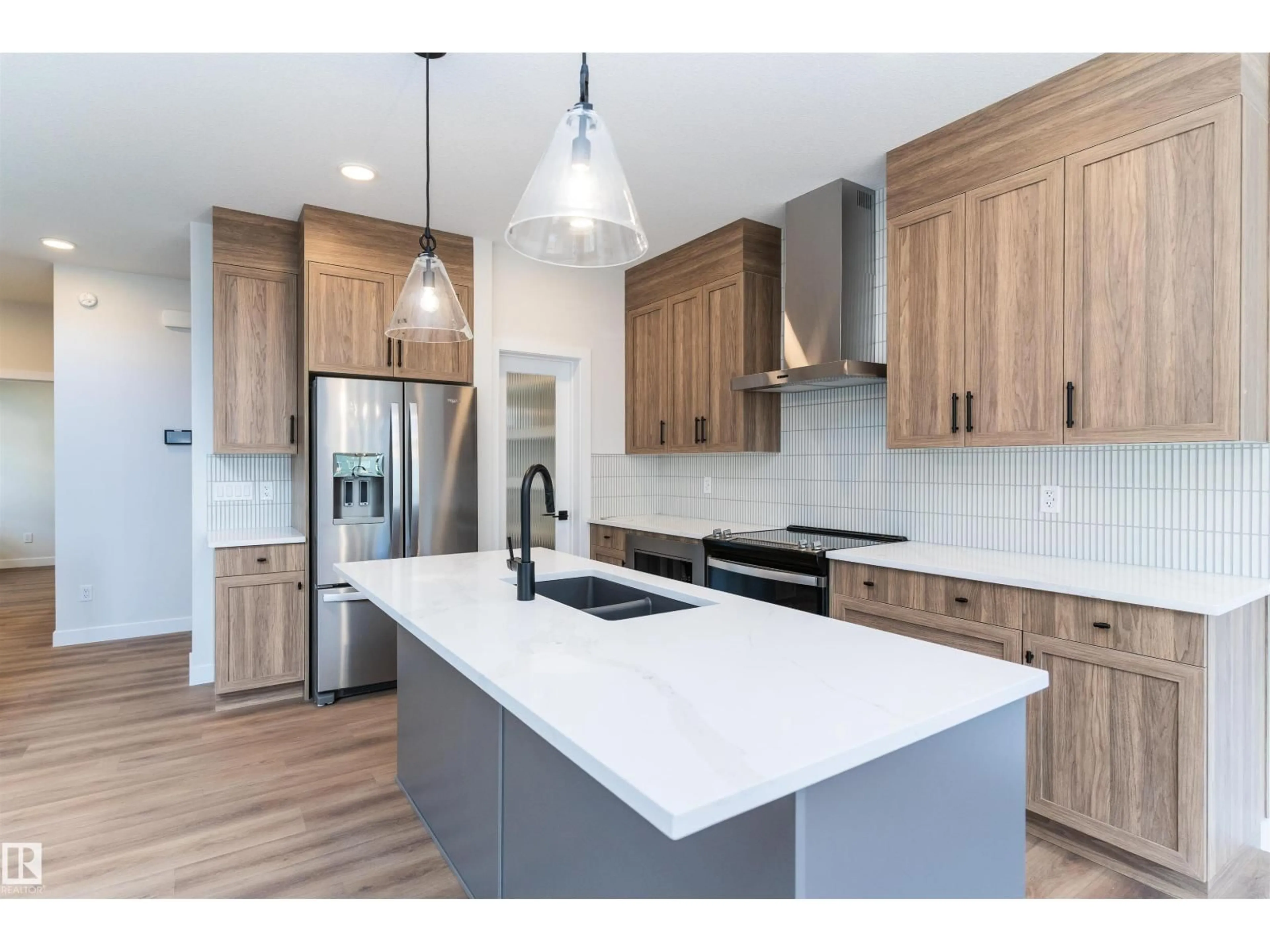 Open concept kitchen, unknown for 3026 DIXON LD, Edmonton Alberta T6W5L1