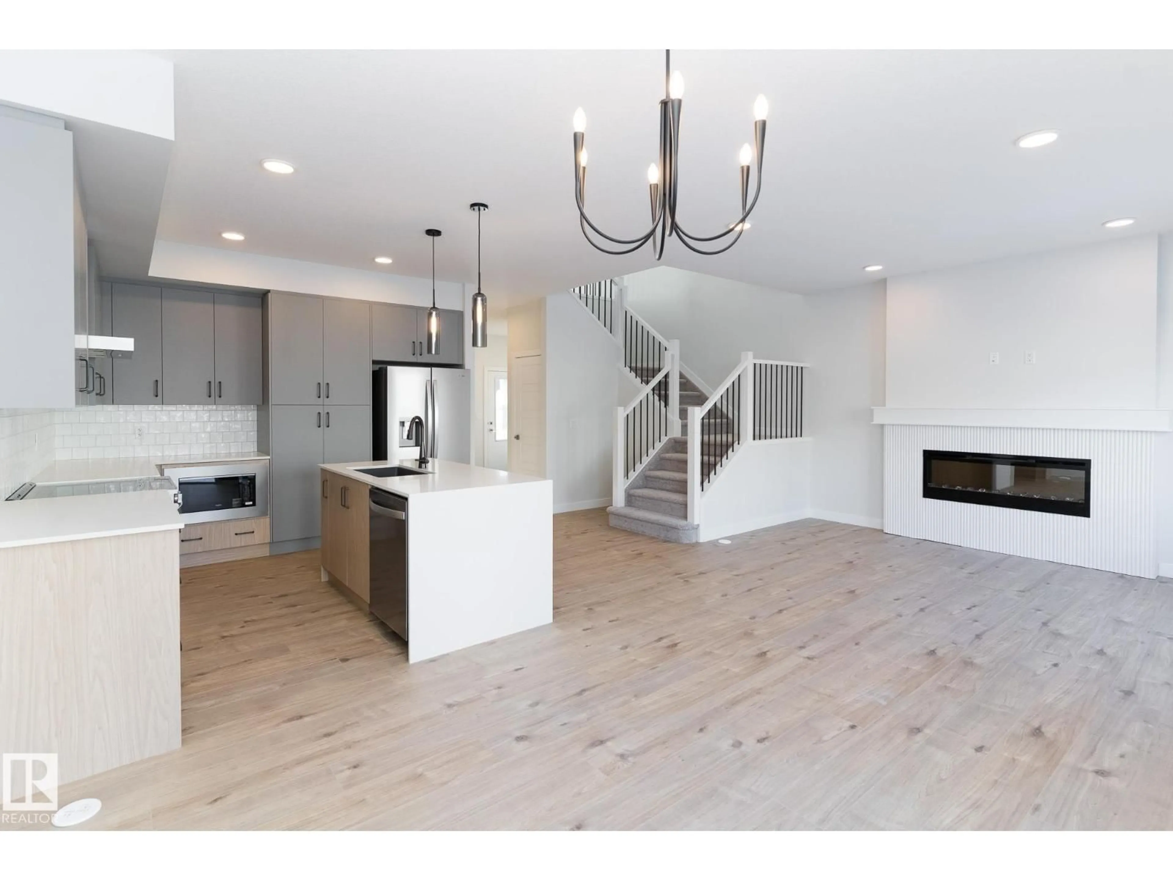 Open concept kitchen, unknown for 3038 DIXON LD, Edmonton Alberta T6W5L2