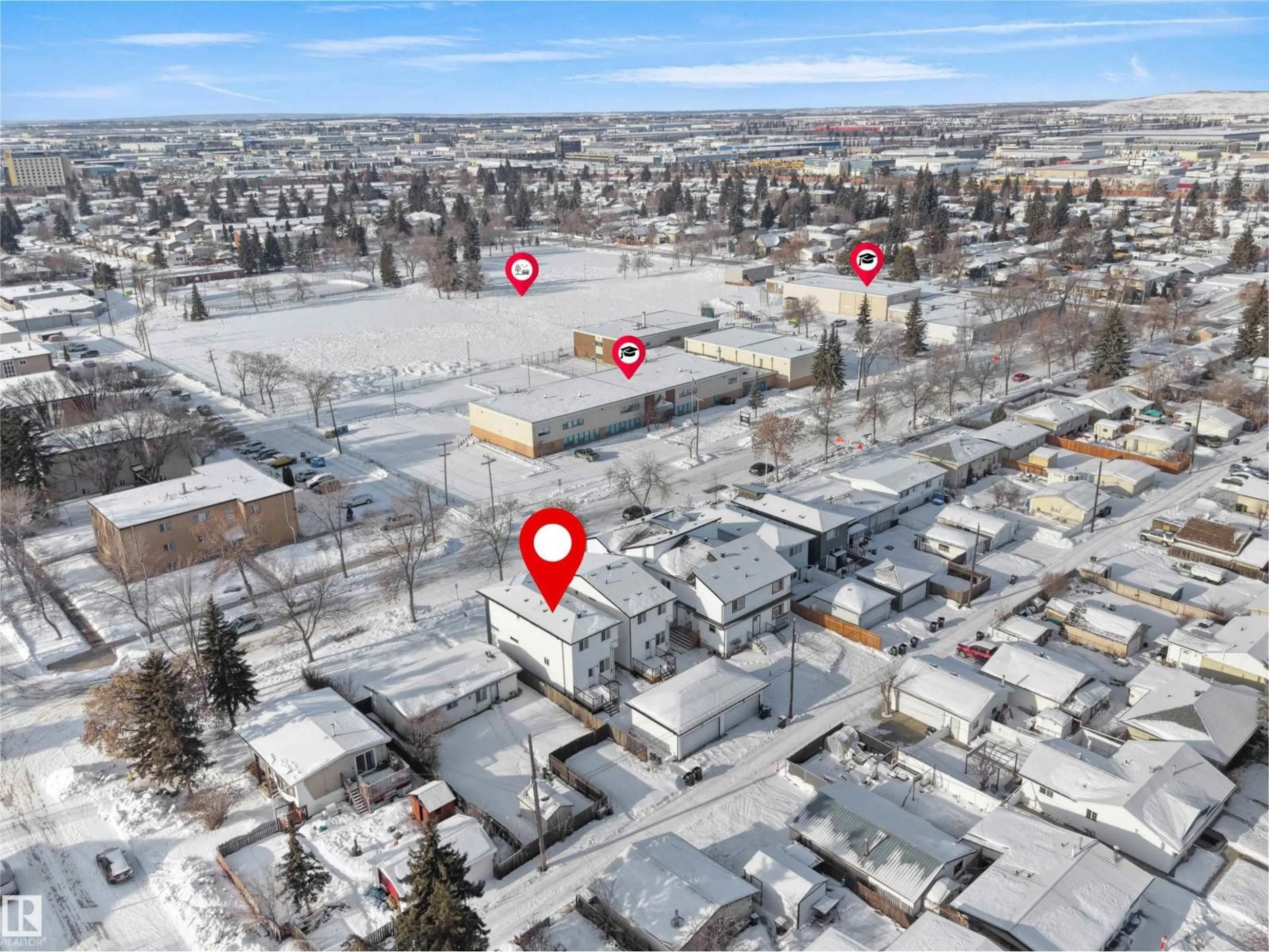 A pic from outside/outdoor area/front of a property/back of a property/a pic from drone, street for NW - 10911 159 ST, Edmonton Alberta T5P3B9