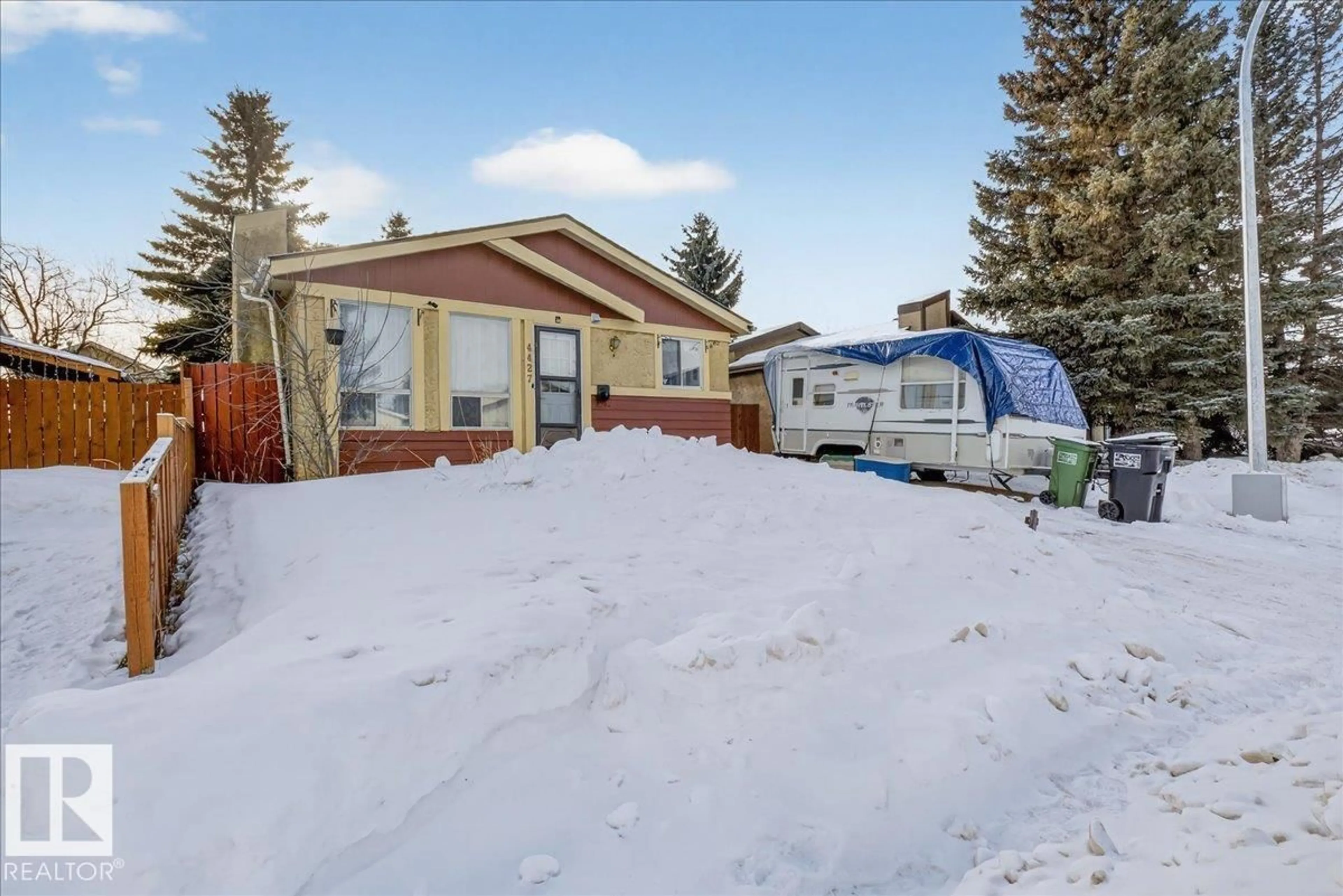 A pic from outside/outdoor area/front of a property/back of a property/a pic from drone, street for 4427 32A AV NW, Edmonton Alberta T6T0Y6