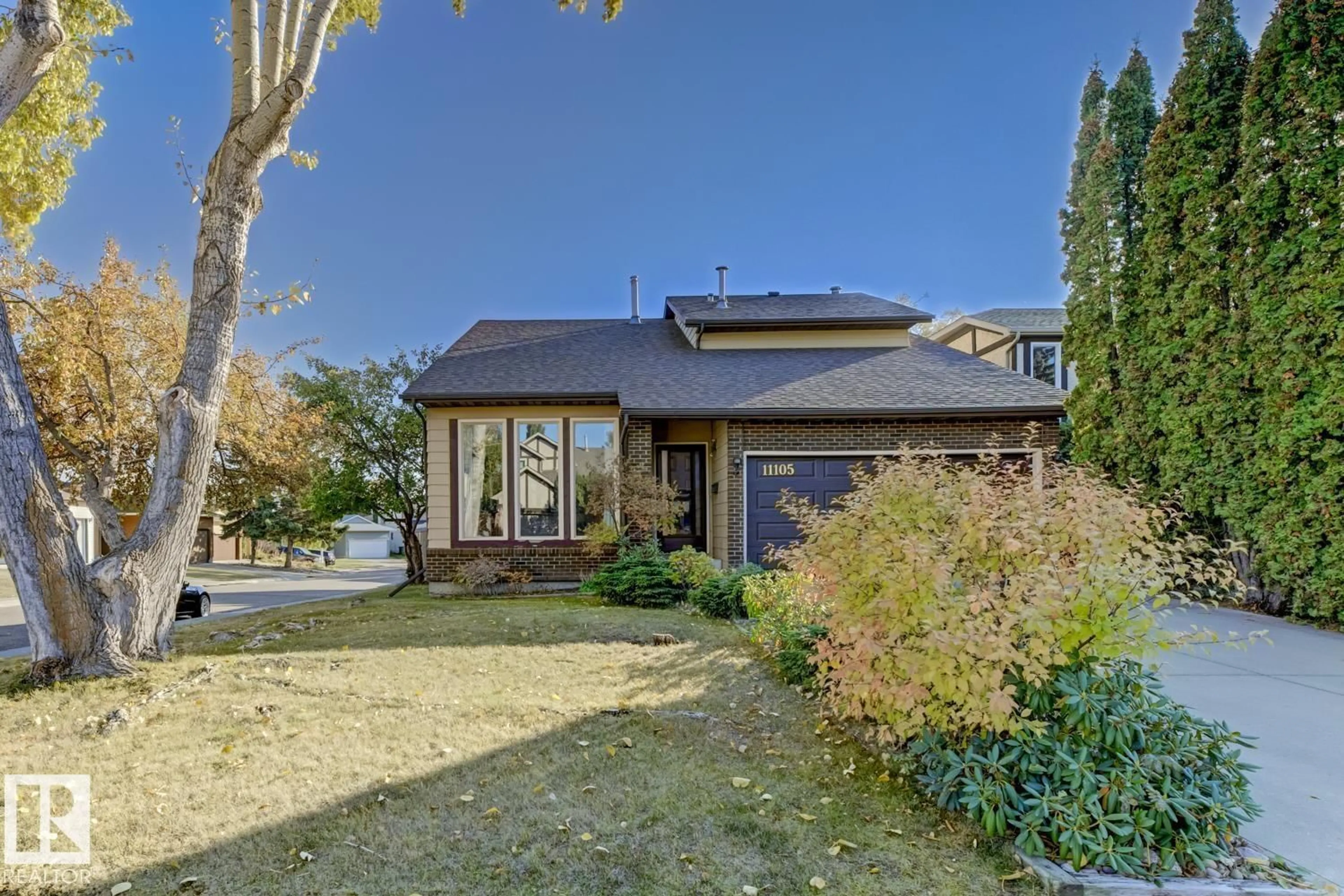 Unknown for NW - 11105 20 AV, Edmonton Alberta T6J4S6