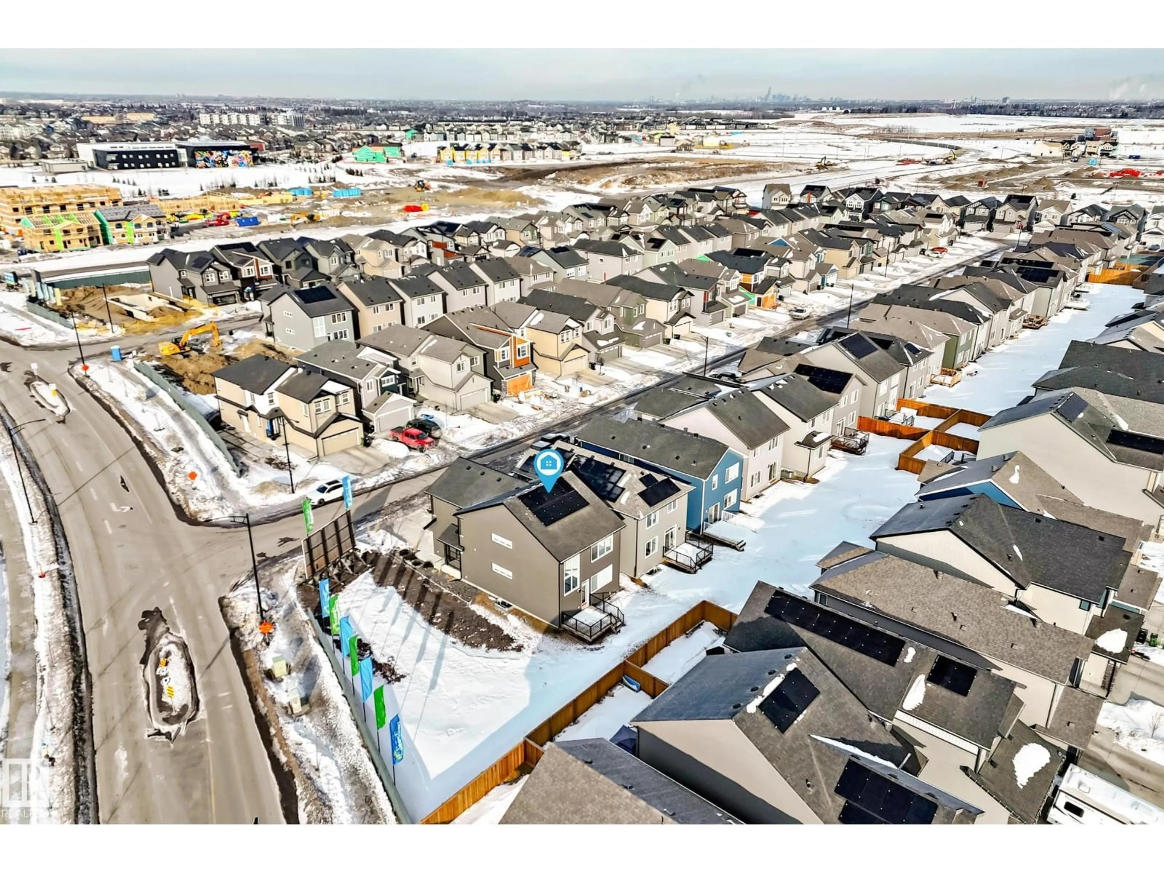 A pic from outside/outdoor area/front of a property/back of a property/a pic from drone, street for 3249 DIXON WAY SW, Edmonton Alberta T6W5K9