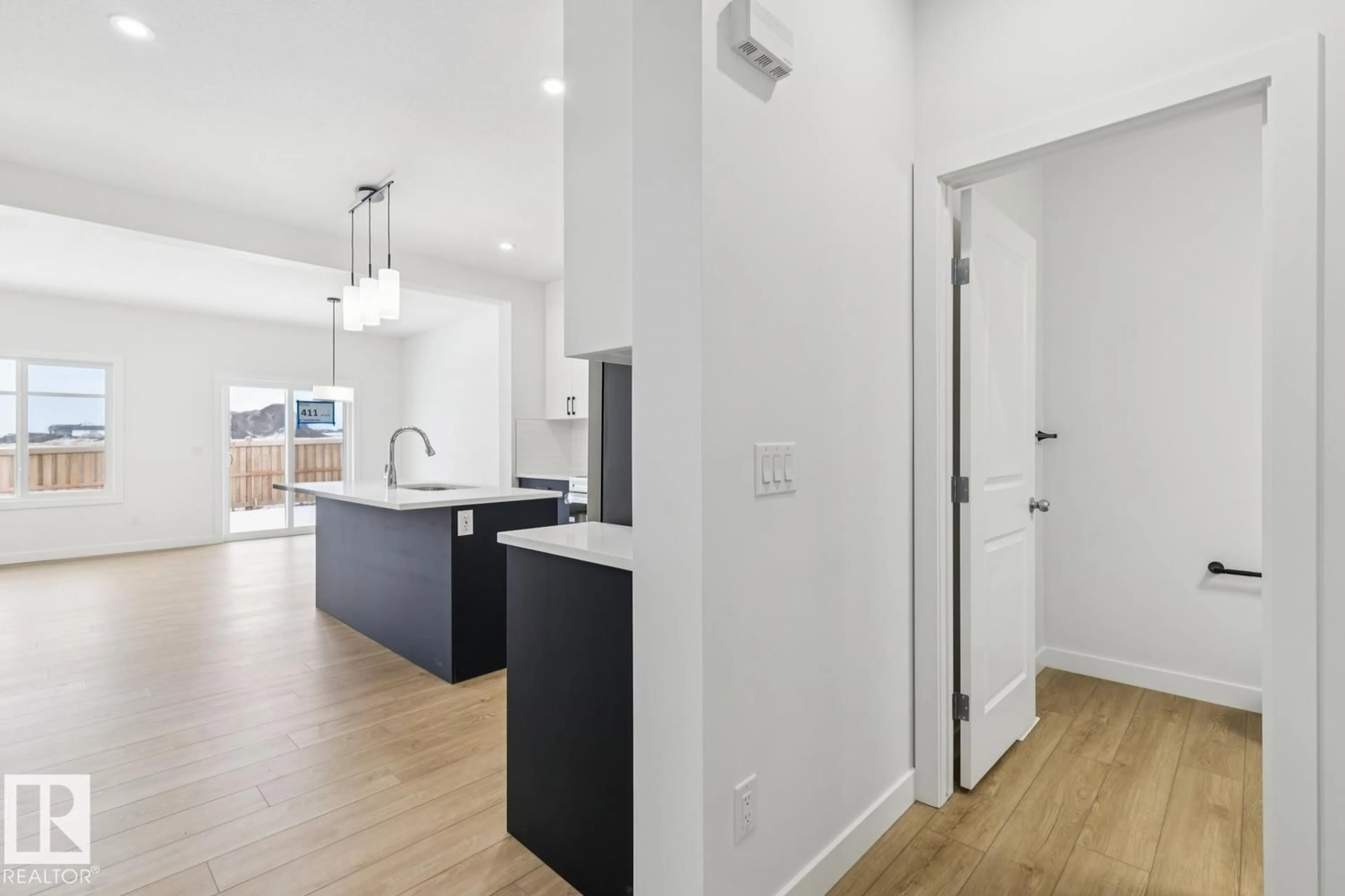 Open concept kitchen, unknown for SW - 411 26 ST, Edmonton Alberta T6X3J1