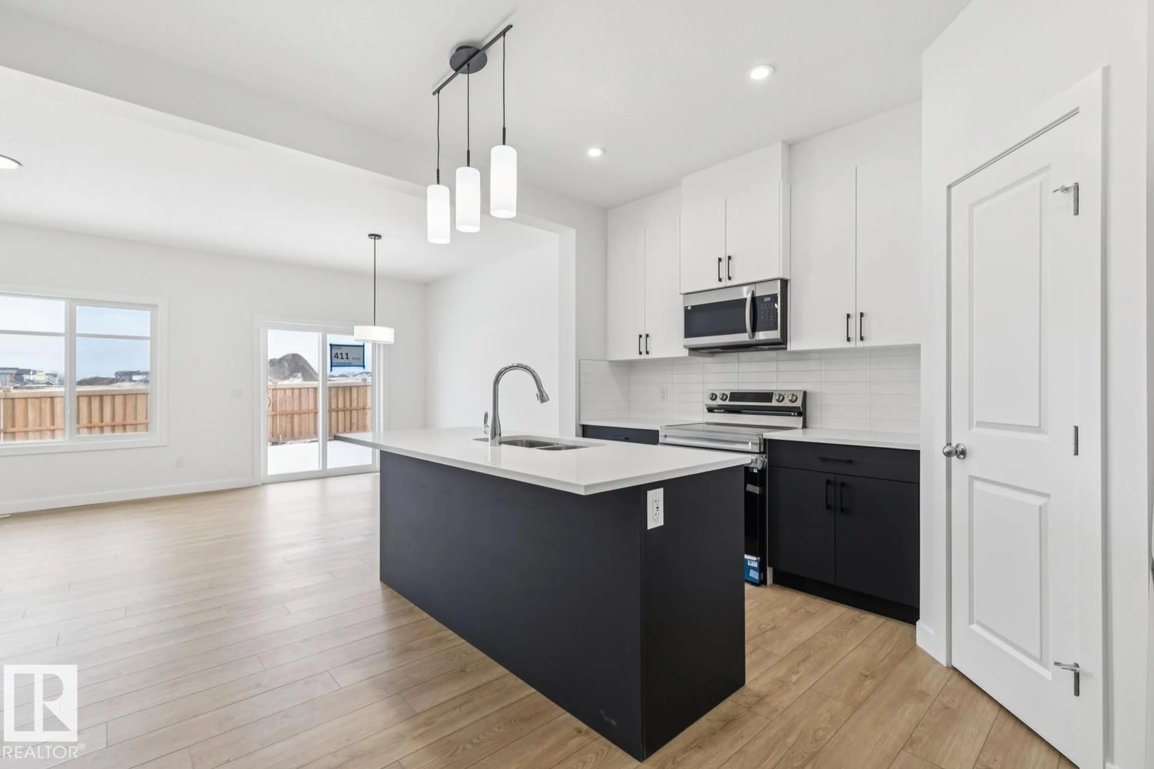 Open concept kitchen, unknown for SW - 411 26 ST, Edmonton Alberta T6X3J1