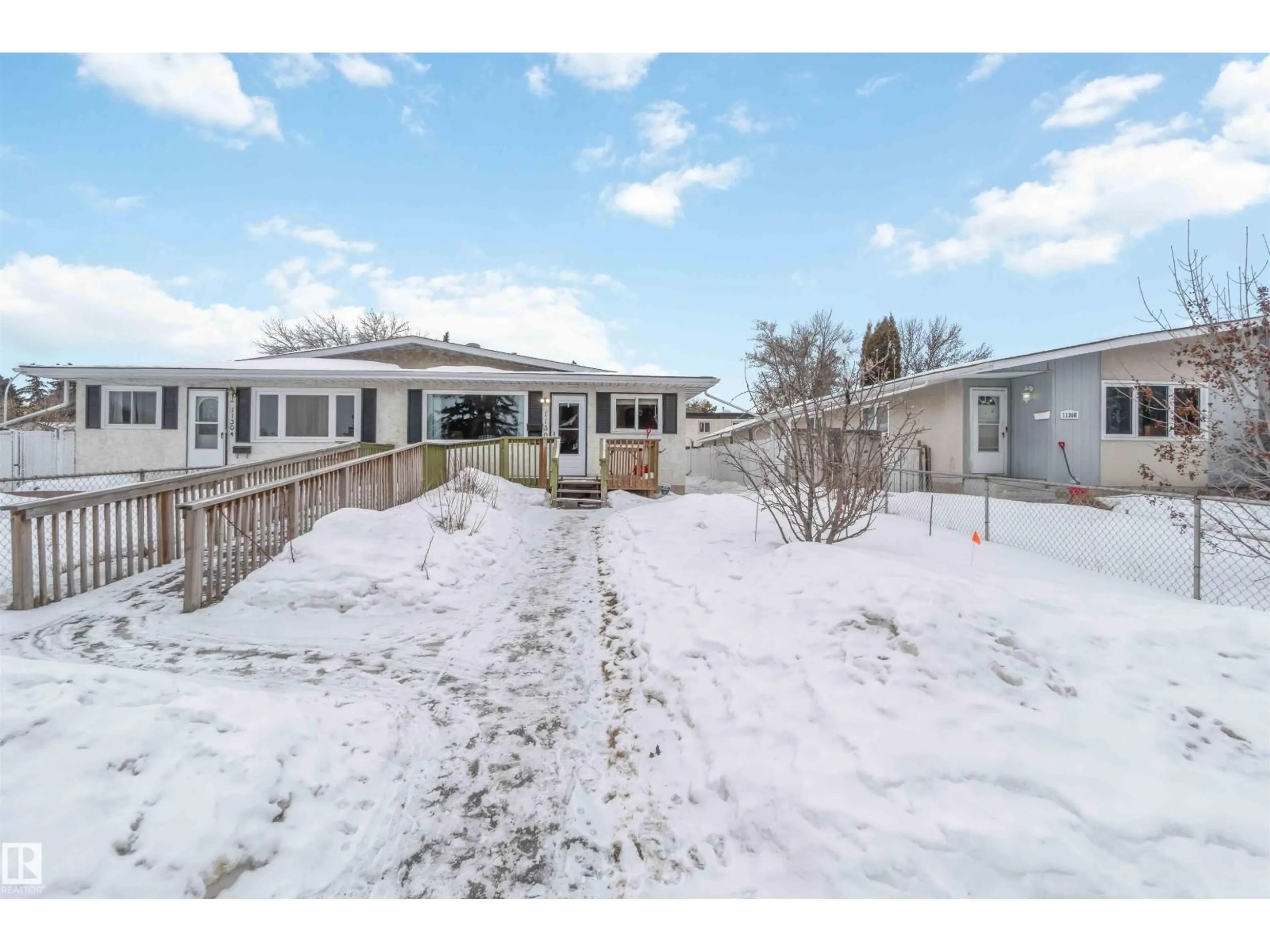 Unknown for 11306 32 ST, Edmonton Alberta T5W4R9